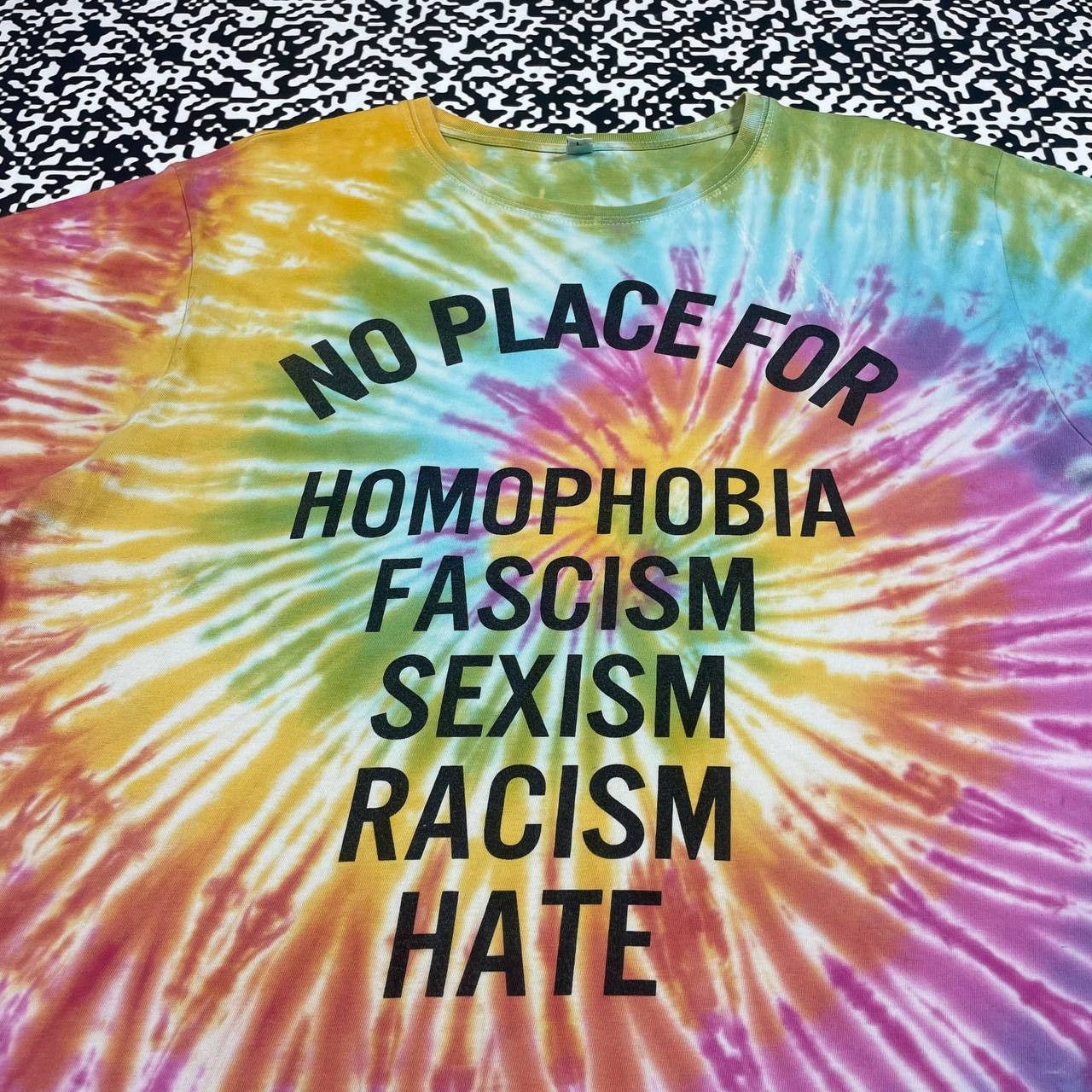 Vintage Vintage Y2K Humor Tie Dye Sex Hate T-shirt Size US L / EU 52-54 / 3 - 6 Thumbnail