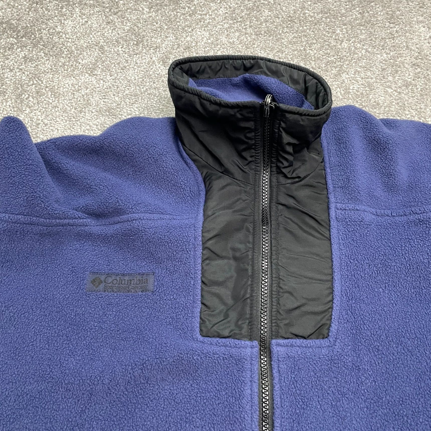 Vintage Columbia Jacket Mens Large Fleece Zip Full Pockets Navy Blue Outdoor Hiking Vintage Style Basic Jacket Mens L Navy Blue Regular Fit Size US L / EU 52-54 / 3 - 3 Thumbnail