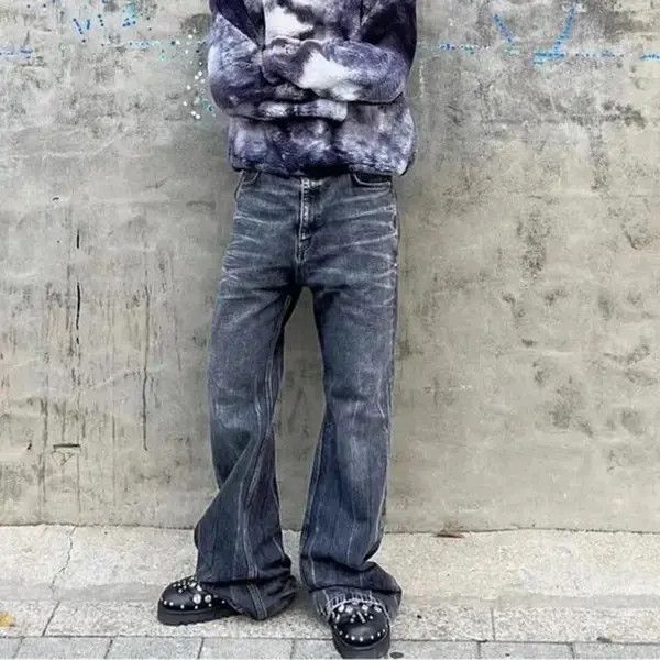 Japanese Brand × Jean Y2K Straight Vintage Distressed Washed Baggy Jean Size US 32 / EU 48 - 1 Thumbnail