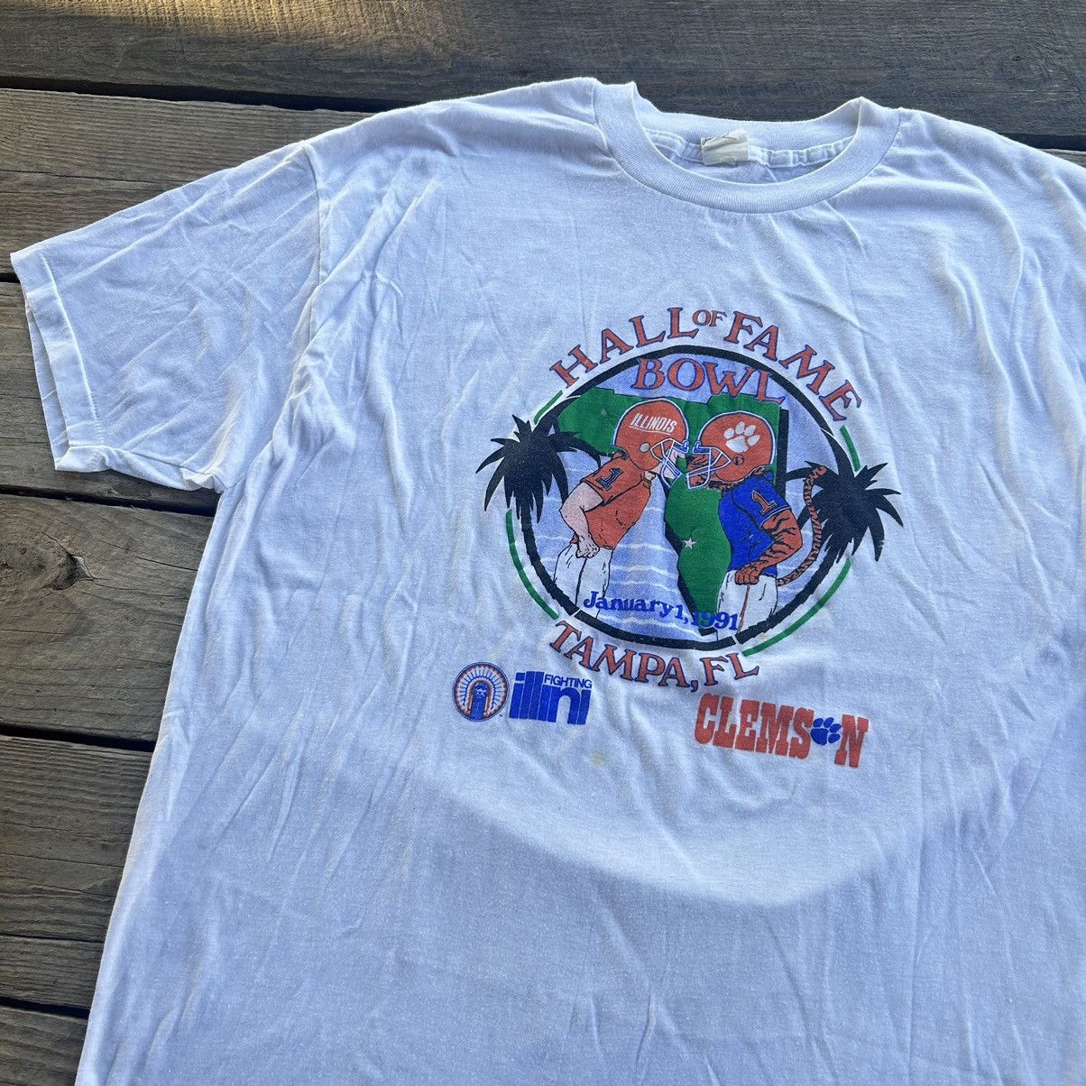 NCAA Vintage 1991 Clemson Tigers V Illinois College T Shirt Size US XL / EU 56 / 4 - 1 Thumbnail