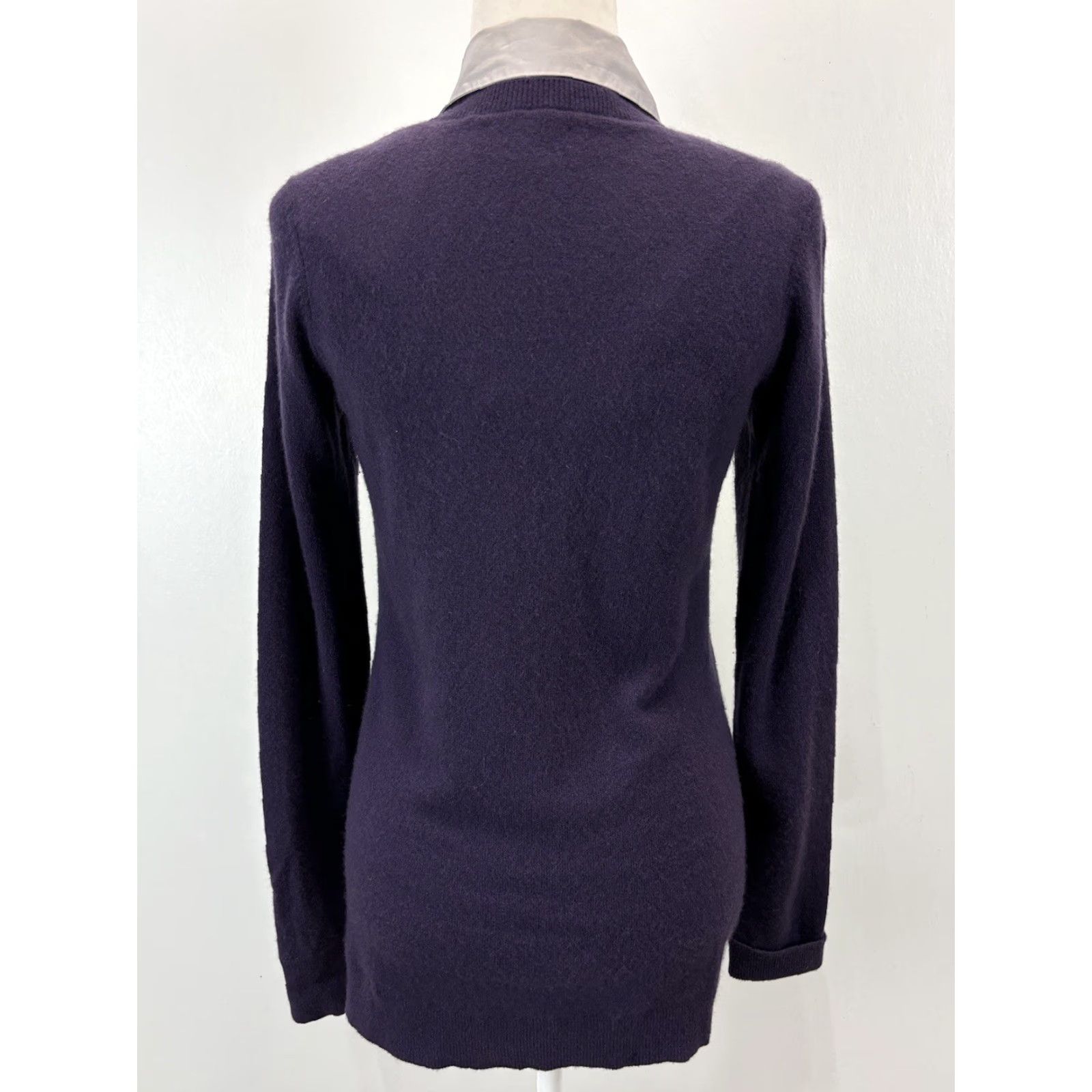 Vince Vince Cardigan Women Medium Purple 100% Cashmere Button-Front Long Sleeve Solid Size M / US 6-8 / IT 42-44 - 3 Thumbnail
