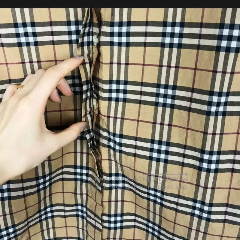 Burberry Burberry Yellow Cotton Women's Shirt. Size XS / US 0-2 / IT 36-38 - 2 Thumbnail
