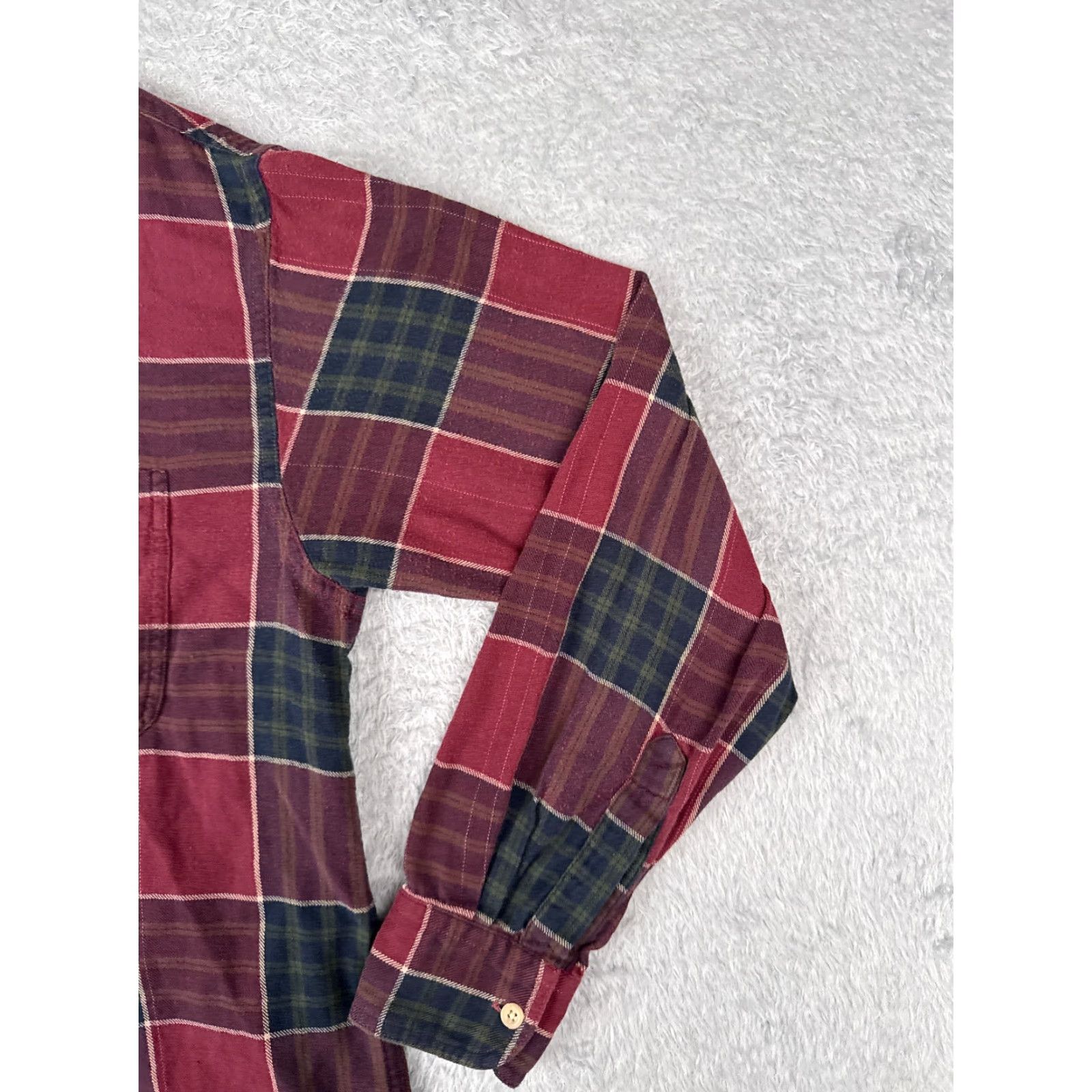Chaps VINTAGE Chaps Ralph Lauren Shirt Men Adult Large Red Plaid Flannel 100% Cotton Long Sleeve Shirt Mens - 40 in Chest Seasonal Plaid Camping Outdoor 90s Size US L / EU 52-54 / 3 - 4 Thumbnail