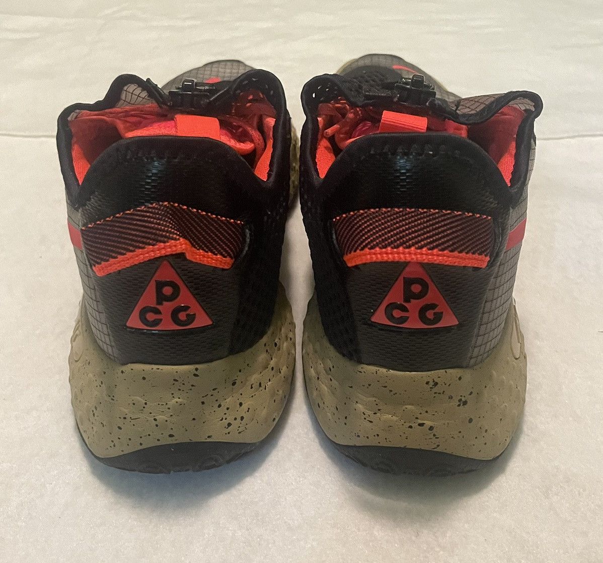 Nike Nike PG 4 PCG Multi-Color 7M Size US 7 / EU 40 - 5 Thumbnail