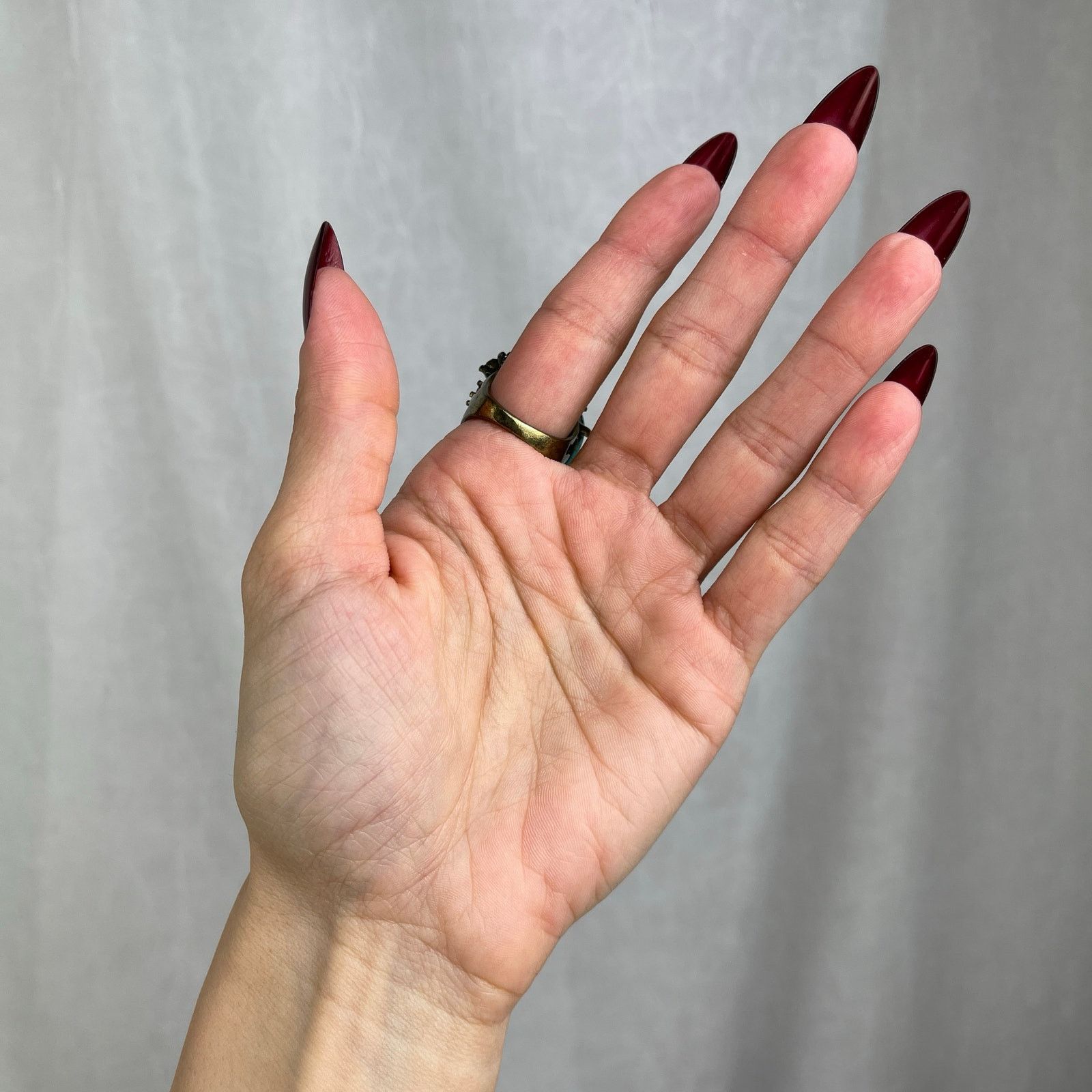 Urban Outfitters VTG Y2K Urban Outfitters Turquoise Howlite Ring Gold 6-6.5 Size ONE SIZE - 19 Thumbnail