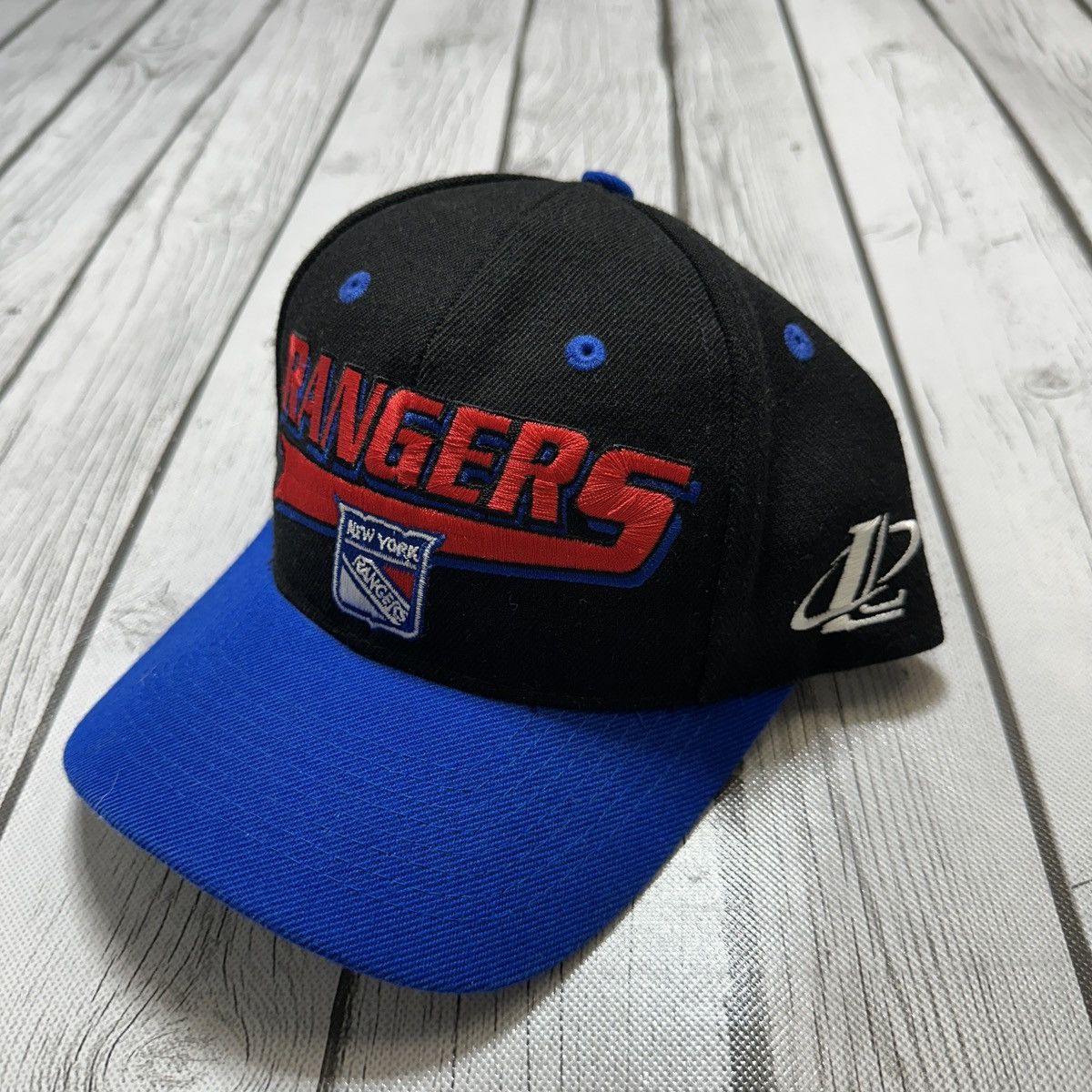 Logo Athletic × NHL × Vintage Vintage New York Rangers hat Size ONE SIZE - 2 Thumbnail