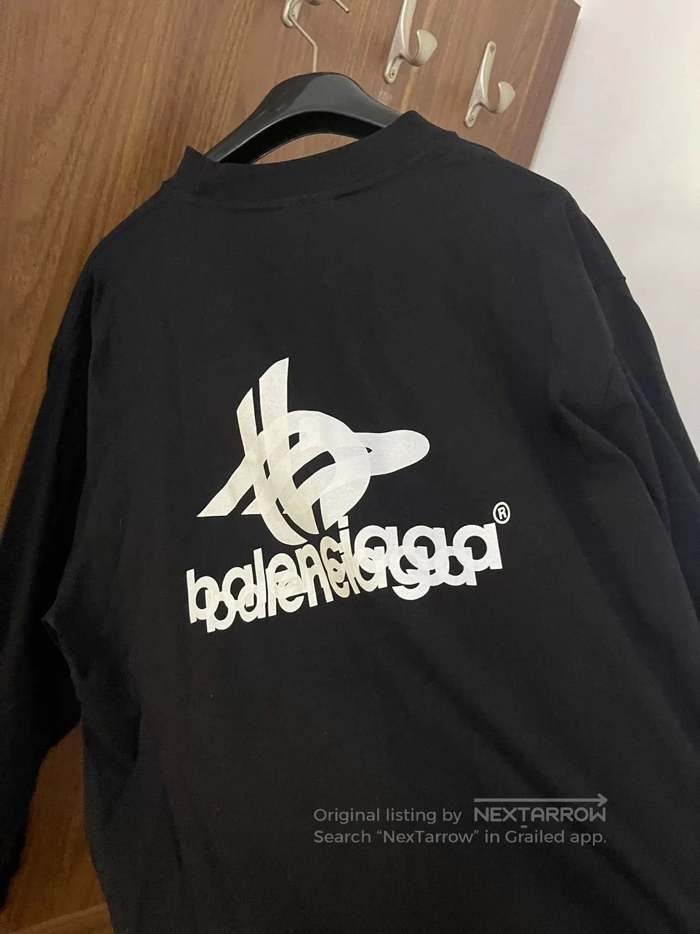 Balenciaga Balenciaga Oversized Hoodie. Size US M / EU 48-50 / 2 - 8 Thumbnail