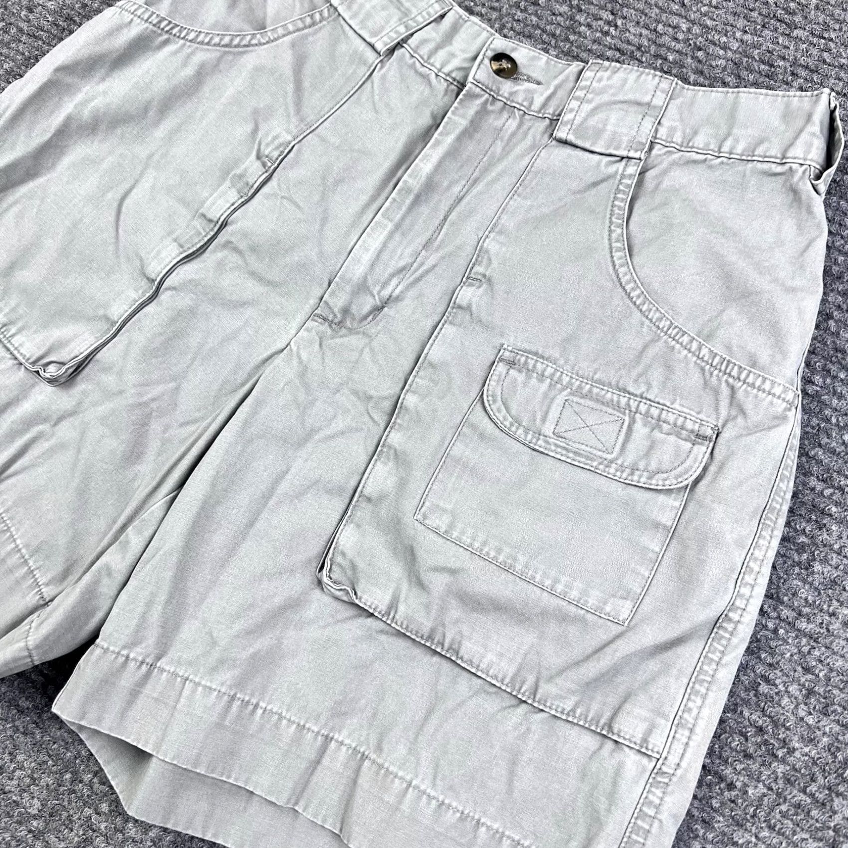 Vintage Columbia Shorts Womens Gray Hiking Cargo Pockets Casual Outdoors Size 8 Size 30" / US 8 / IT 44 - 5 Thumbnail