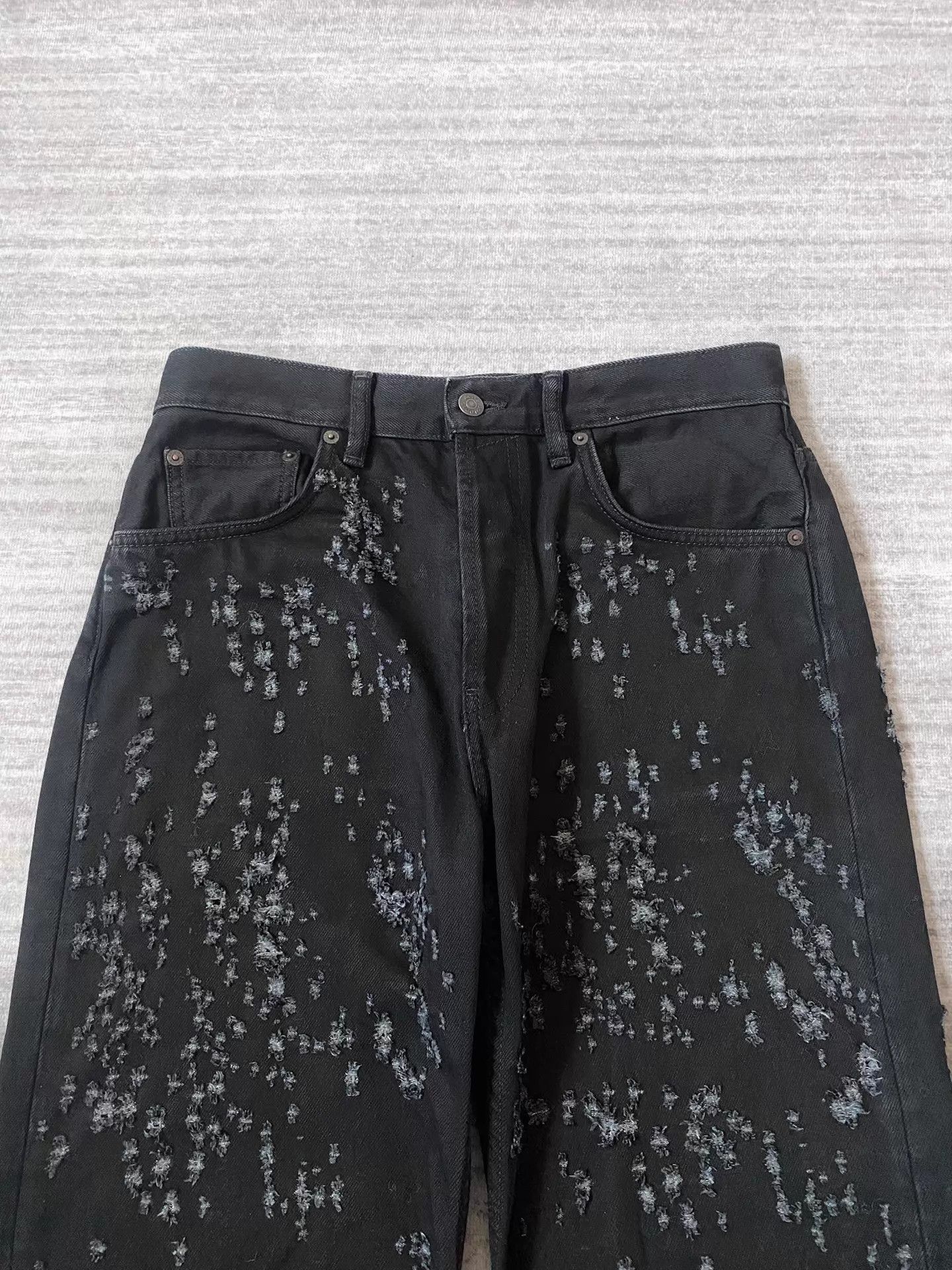 Acne Studios Acne Studios Bullet Hole Distressed Flare Jeans 30/30 Size US 30 / EU 46 - 2 Thumbnail