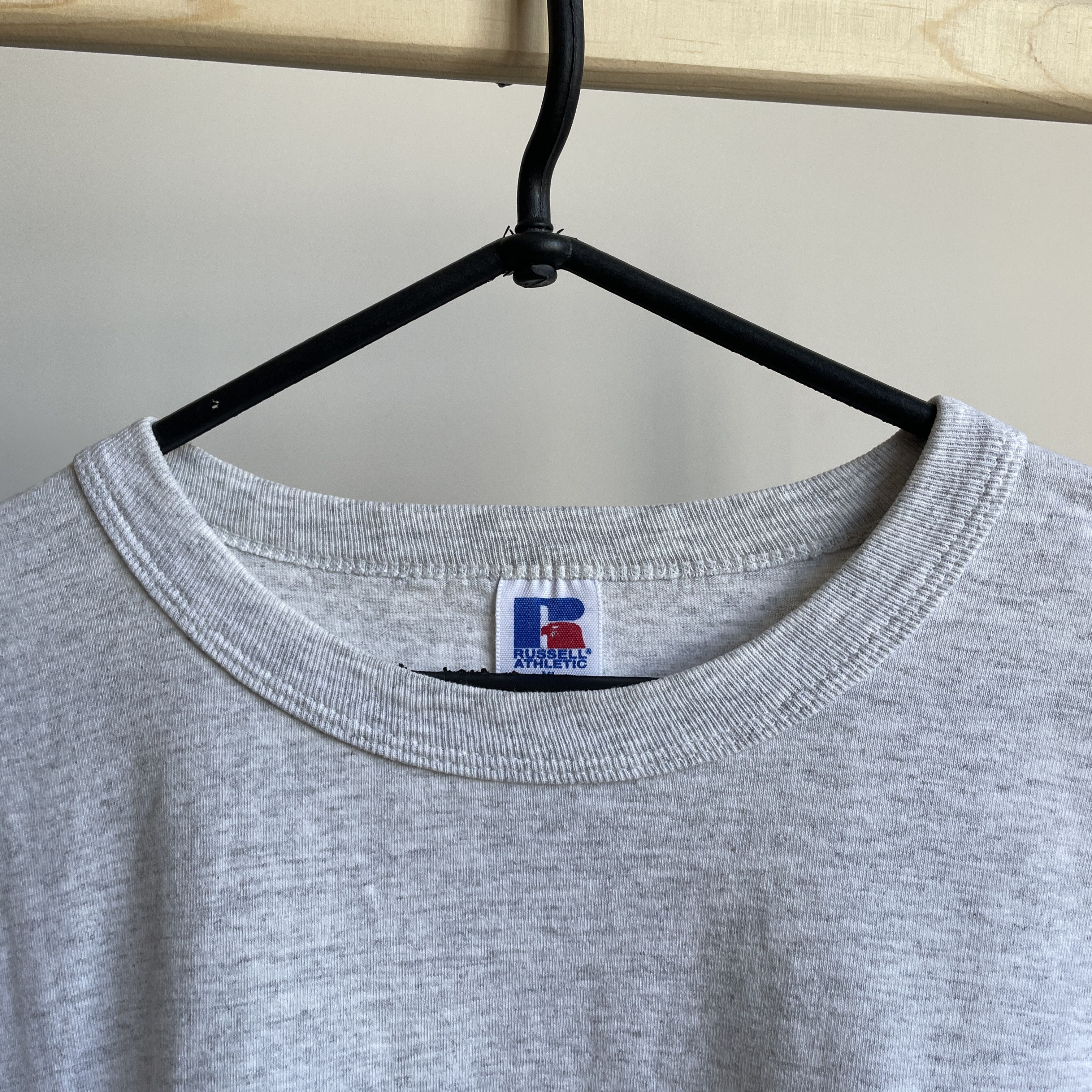 Russell Athletic Russell Athletic Vintage 90's Made in USA Spell Out T-Shirt Size US XL / EU 56 / 4 - 5 Thumbnail