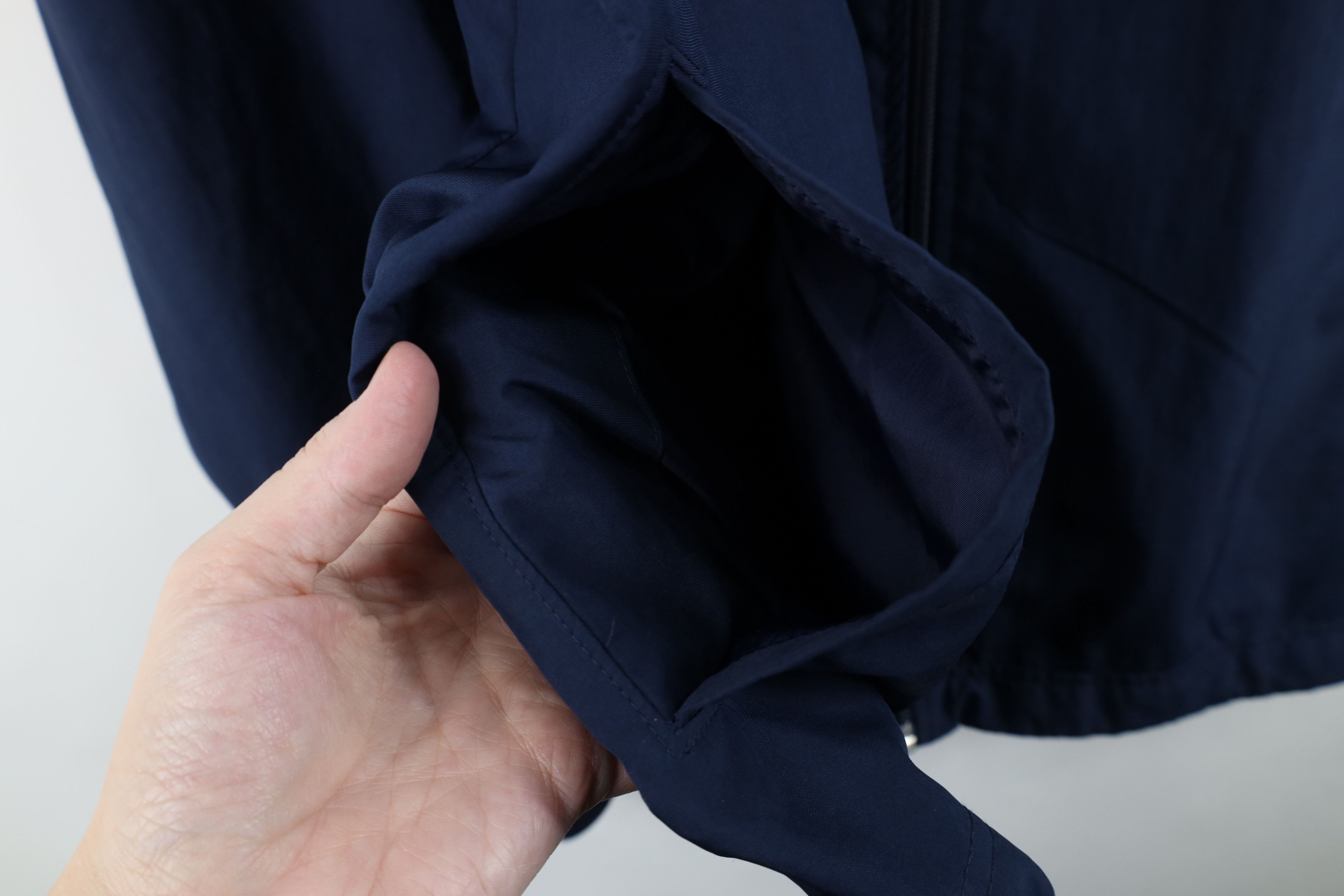 Nike Vintage Y2K Nike Sportswear Swoosh Lined Windbreaker Jacket Size US L / EU 52-54 / 3 - 6 Thumbnail