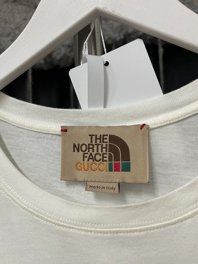 Gucci GucciTnf cat short sleeves 2503-Nextarrow Size US XS / EU 42 / 0 - 5 Thumbnail