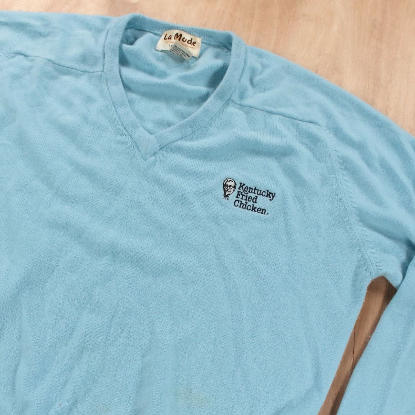 Vintage VINTAGE Kentucky Fried Chicken kfc worker sweater MEDIUM blue embroidered 80s 90s Mens Size US M / EU 48-50 / 2 - 2 Thumbnail