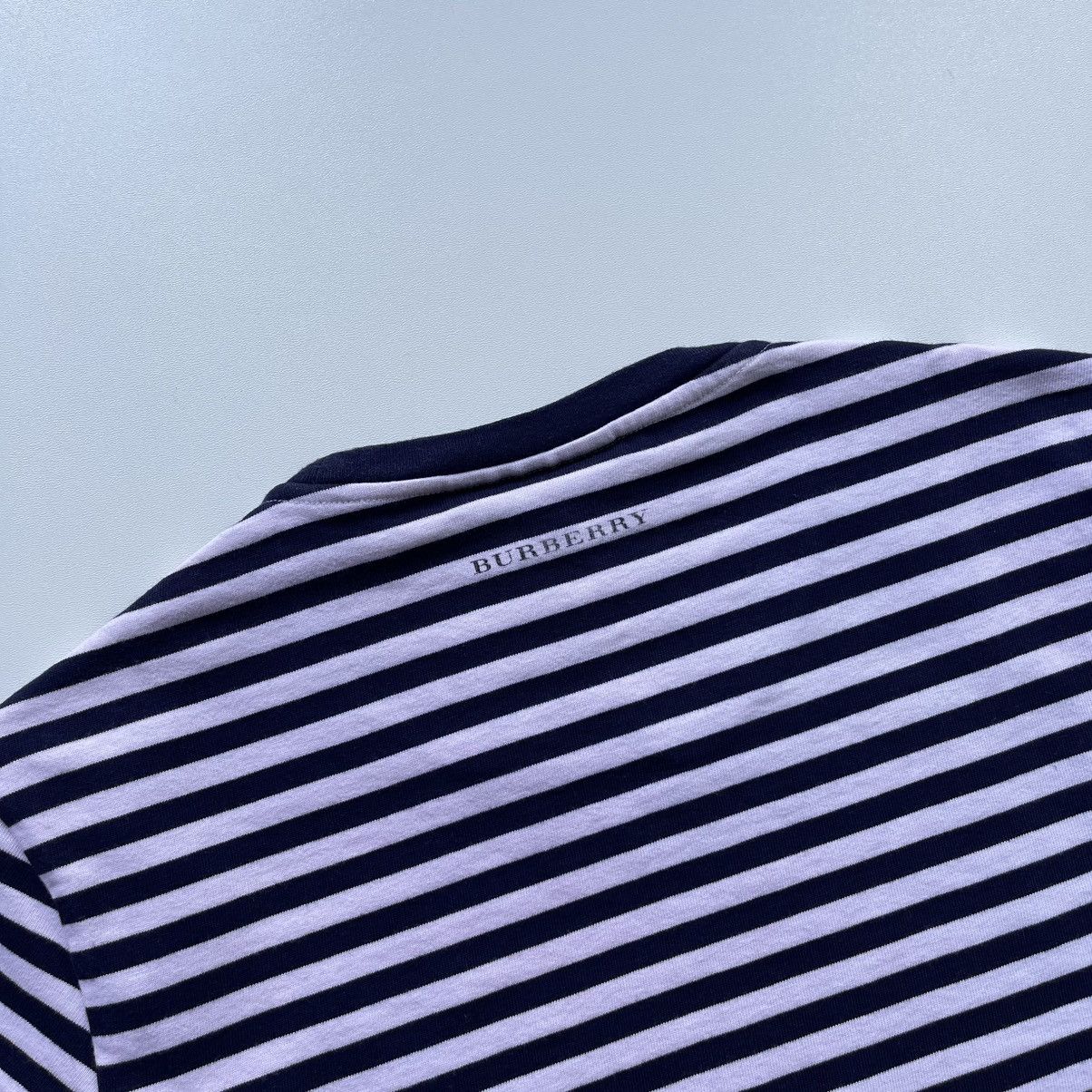 Burberry Burberry London Black Label Gladiator Helmet Stripe T-Shirt Size US S / EU 44-46 / 1 - 6 Thumbnail