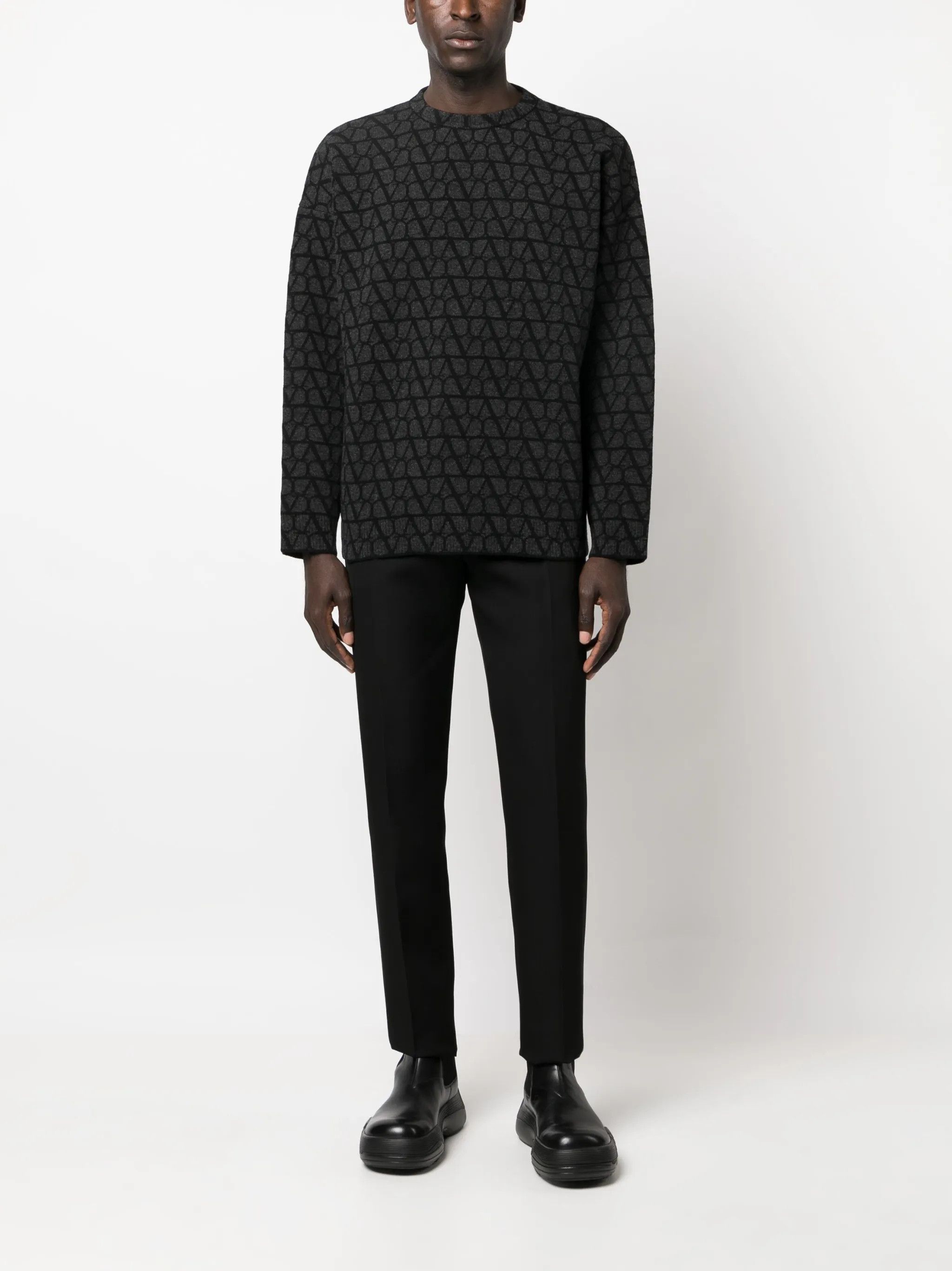 Valentino o1y0525 Crewneck Sweater in Lead Size US M / EU 48-50 / 2 - 5 Thumbnail