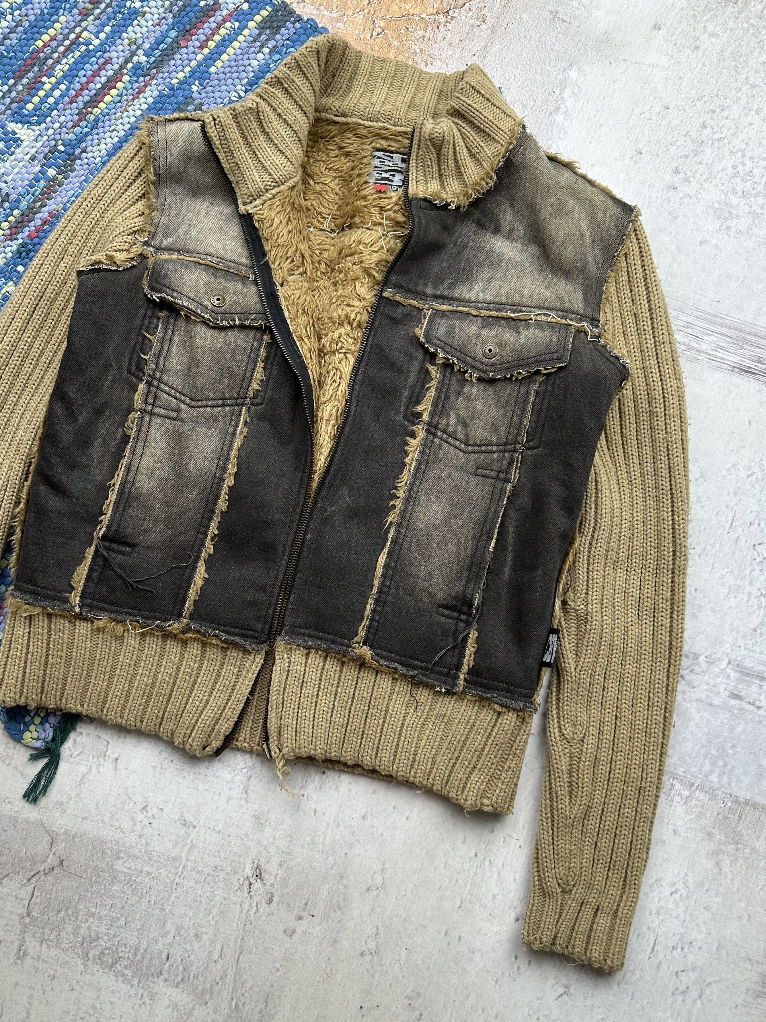 Japanese Brand Vintage Faded Knit Hybrid Jacket Size US S / EU 44-46 / 1 - 3 Thumbnail
