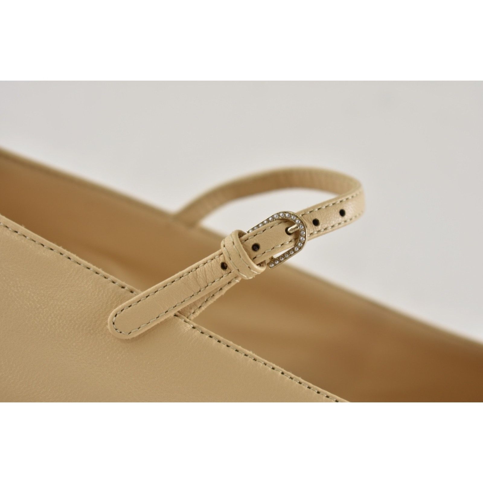 Chanel Chanel 24A Beige Leather Black Logo Mary Jane Ballerina 41.5 Size US 11.5 / IT 41.5 - 6 Thumbnail