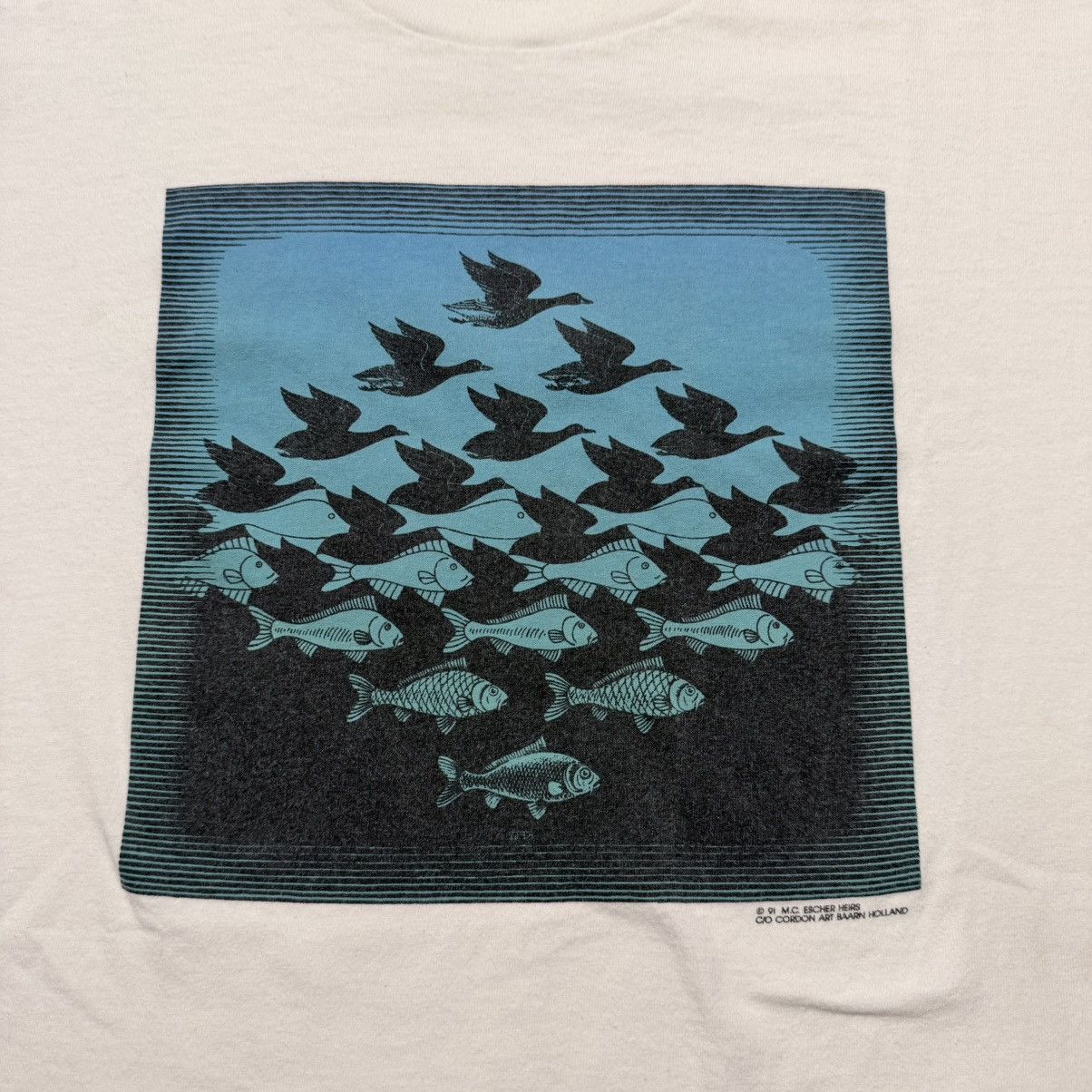 Vintage 1991 M.C. Escher Sky and Water Tee Size US L / EU 52-54 / 3 - 7 Thumbnail