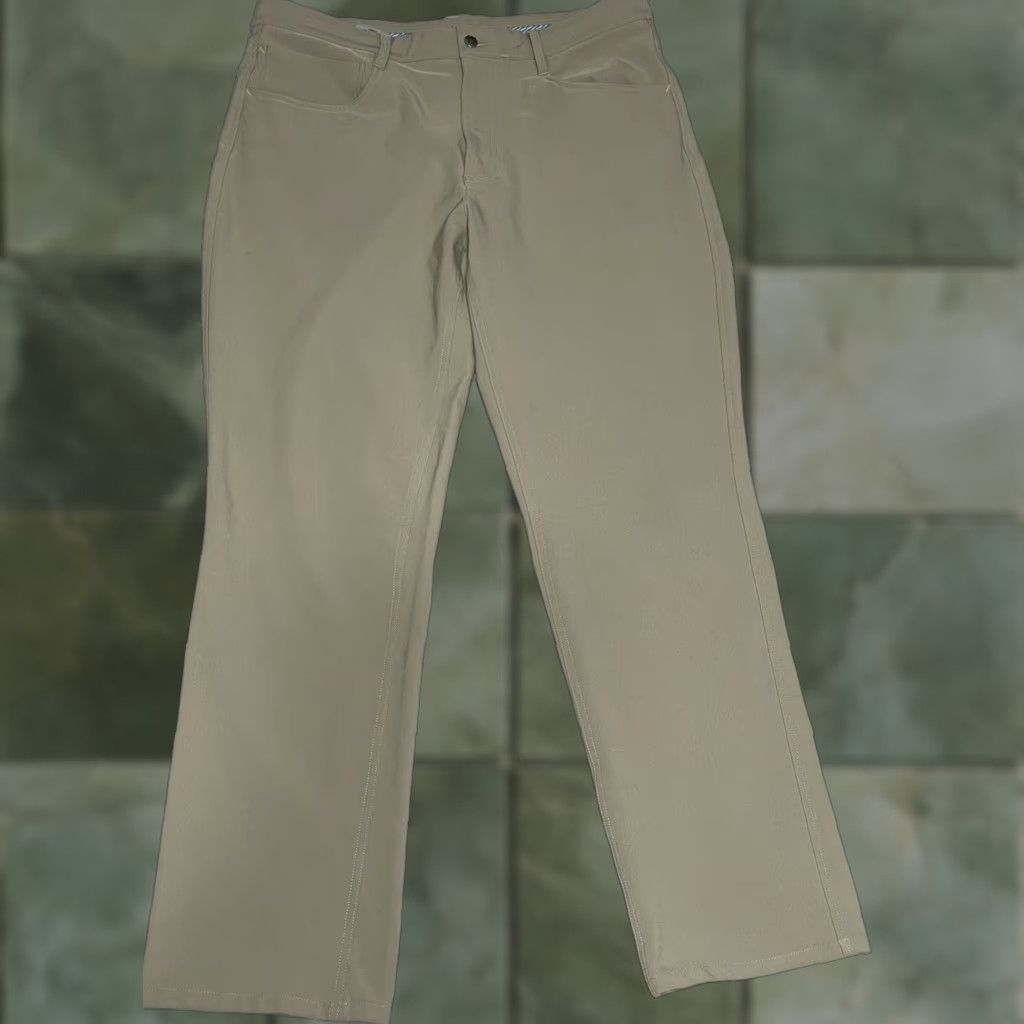 Footjoy FootJoy Pants Mens 35x30 Light Tan Athletic Fit FJ Performance Stretch EUC Chino Baseball? Size US 35 - 1 Thumbnail