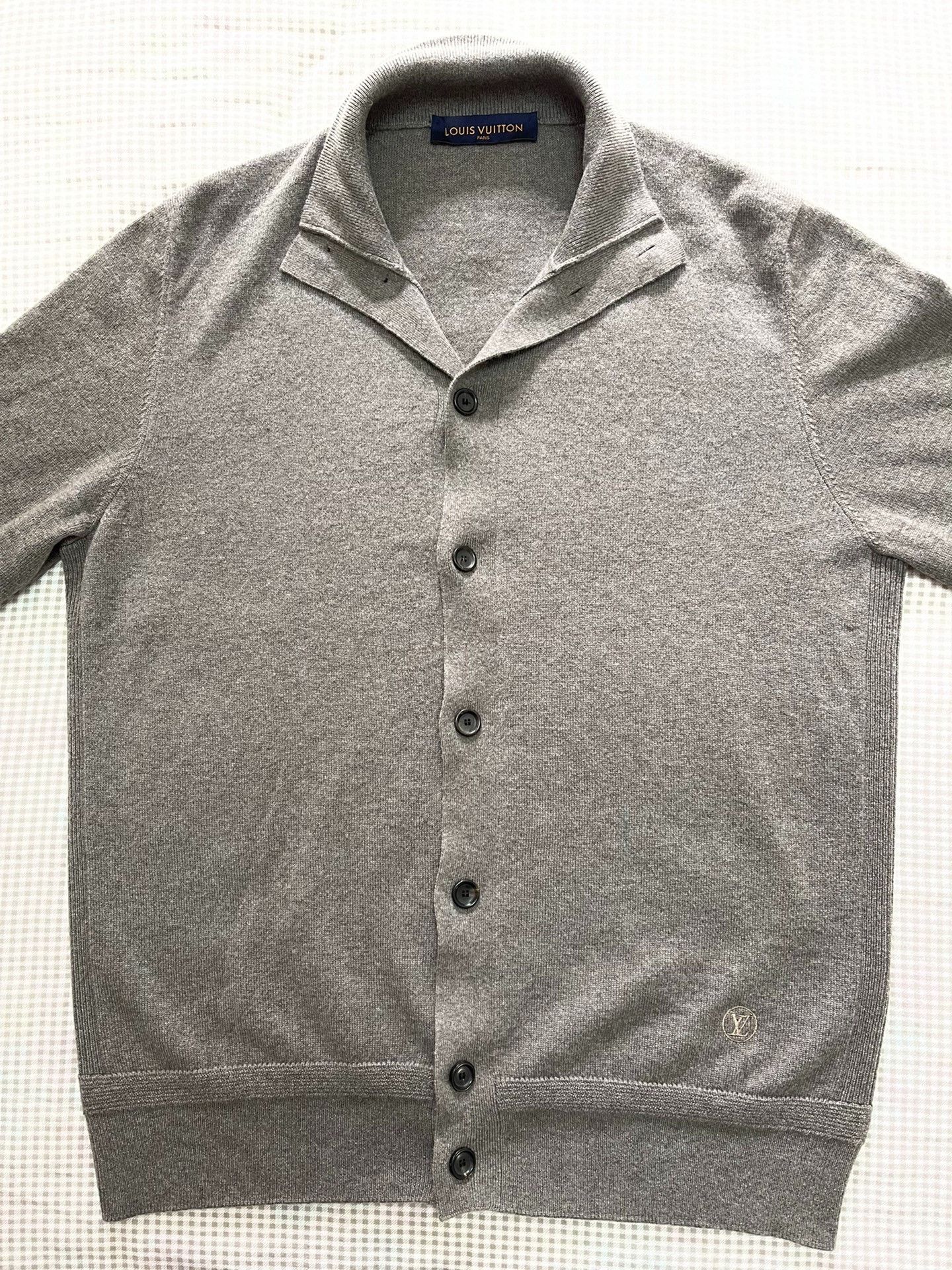 Louis Vuitton Louis Vuitton LV cashmere sweater Nextarrow-2412 Size US XL / EU 56 / 4 - 1 Thumbnail