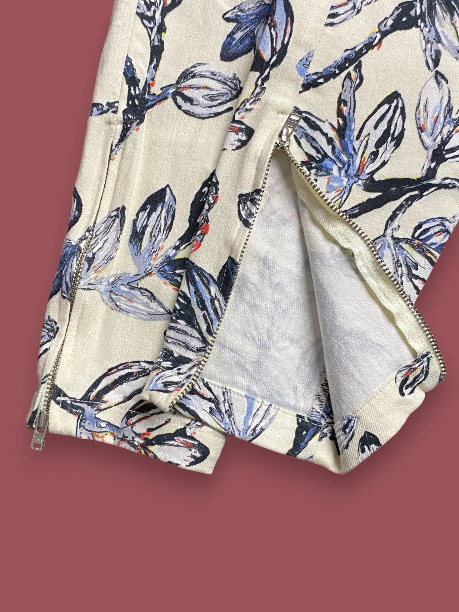 Balenciaga Balenciaga Pants Vintage Women’s Floral Skinny Pants - S Size 26" / US 2 / IT 38 - 5 Thumbnail