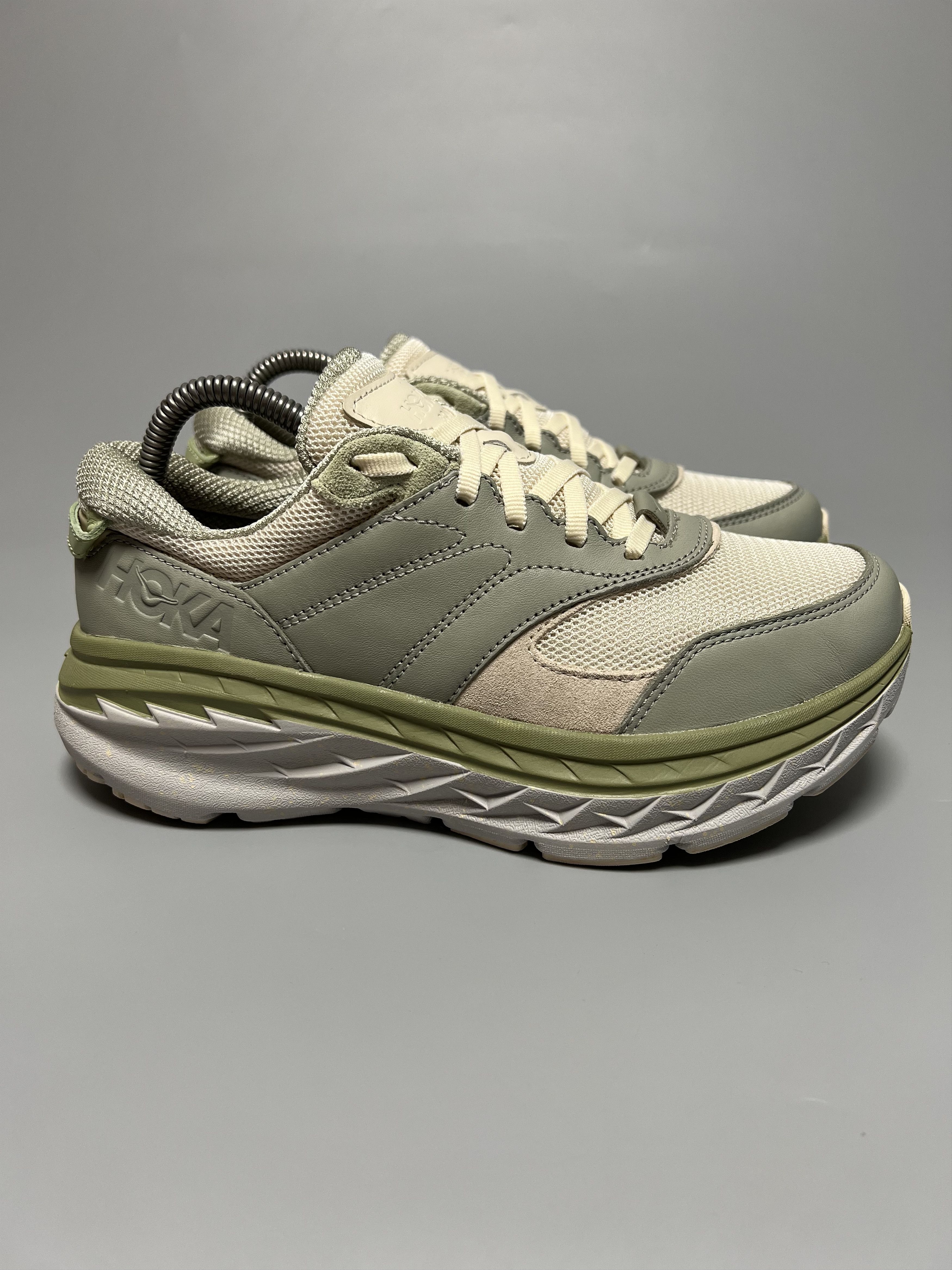 Hoka Hoka One One Bondi L Running Shoes Walking Gym Training Size US 7 / IT 37 - 1 Thumbnail
