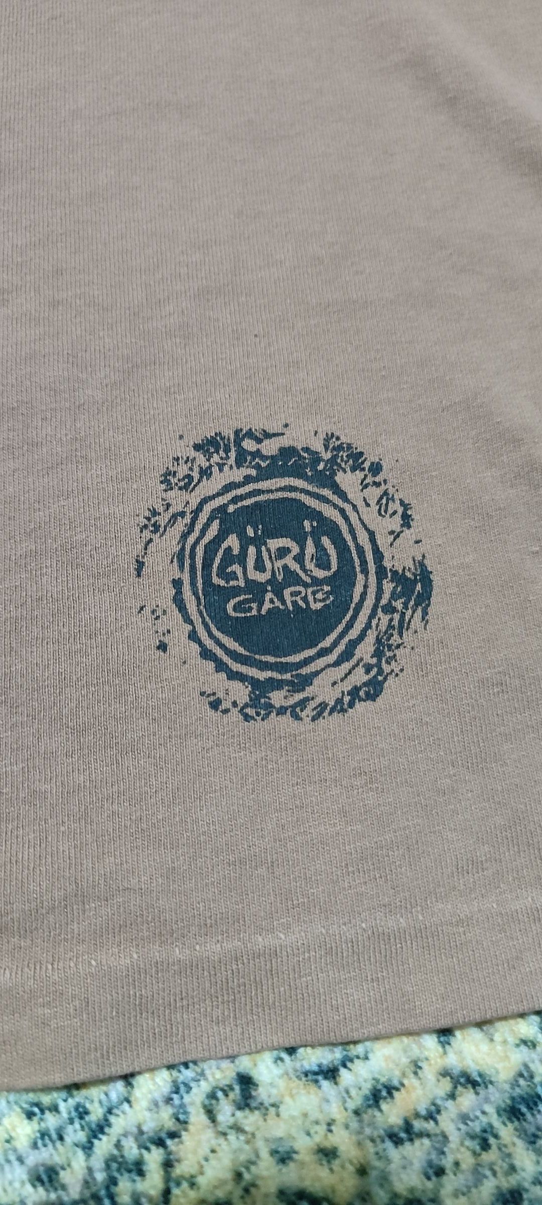 Vintage Guru Garb Vintage Tshirt Size US L / EU 52-54 / 3 - 4 Thumbnail