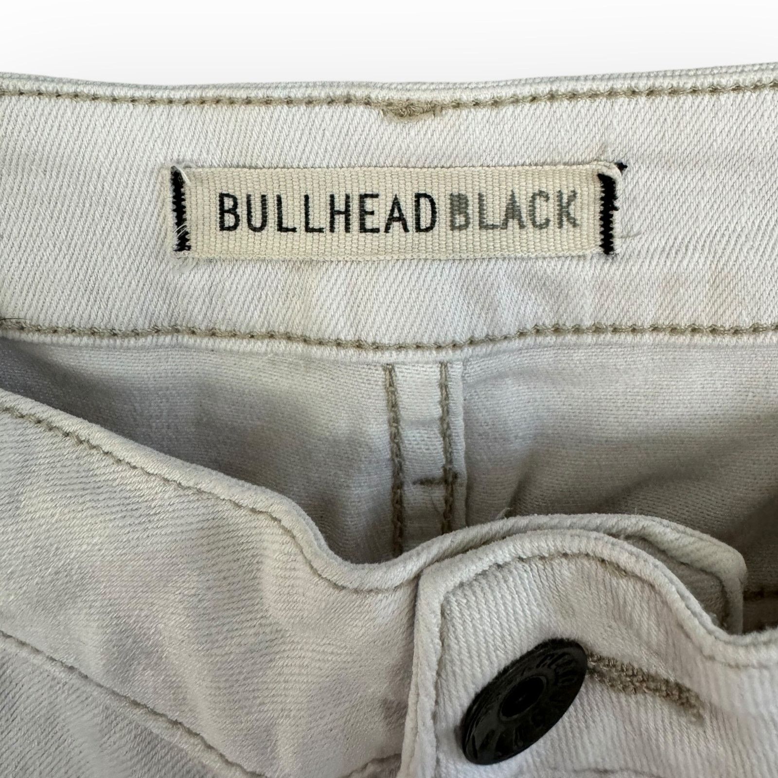 Bullhead Denim Co. Bullhead Black Ladies White Distressed Cut-Off Shorts |Sz 11 Size 32" / US 10 / IT 46 - 4 Thumbnail