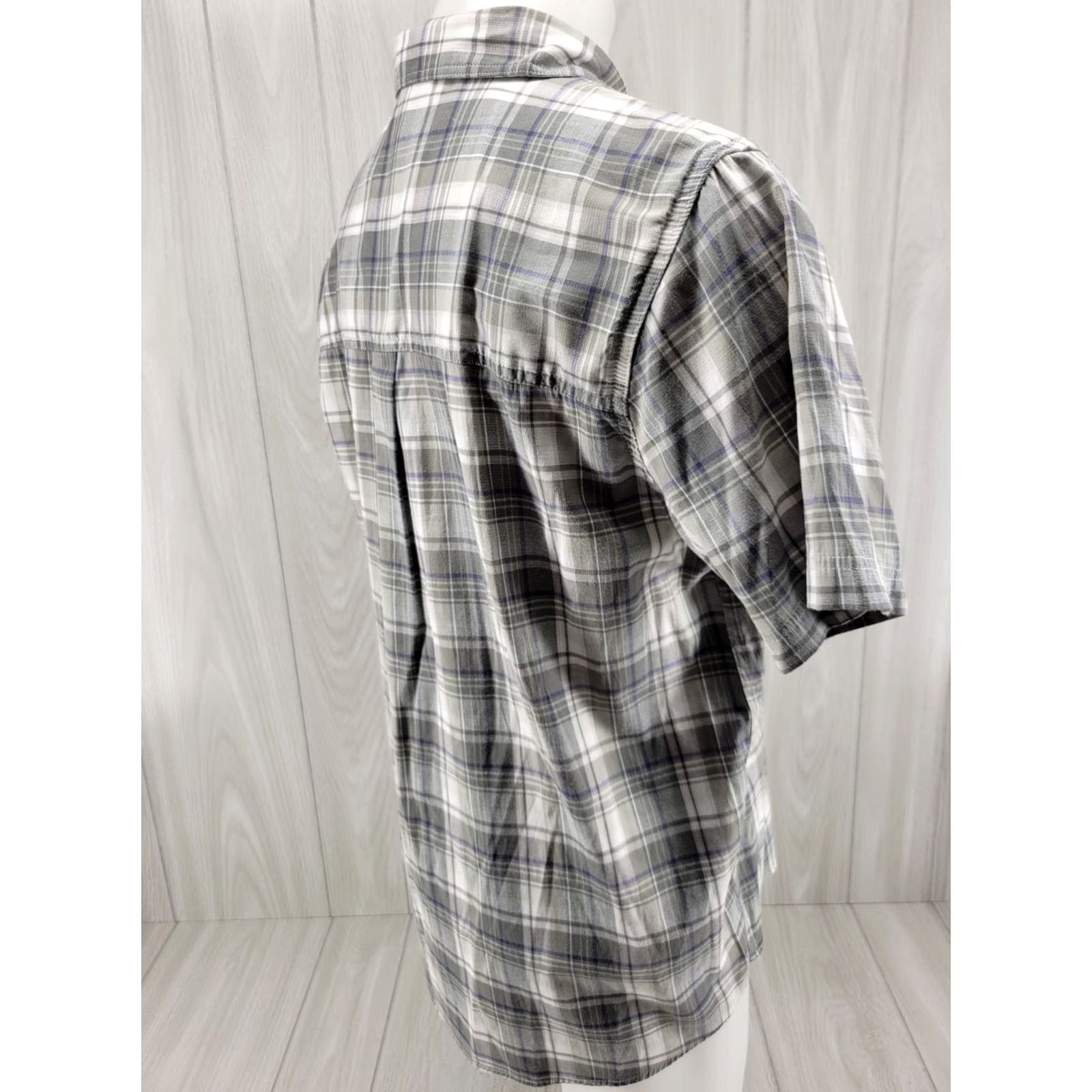 Vintage Field & Stream Shirt Mens Large Green Plaid Cotton Blend Button Up Adult Long Back Measurements 31" Short Sleeve Casual Travel Mens Size US L / EU 52-54 / 3 - 5 Thumbnail