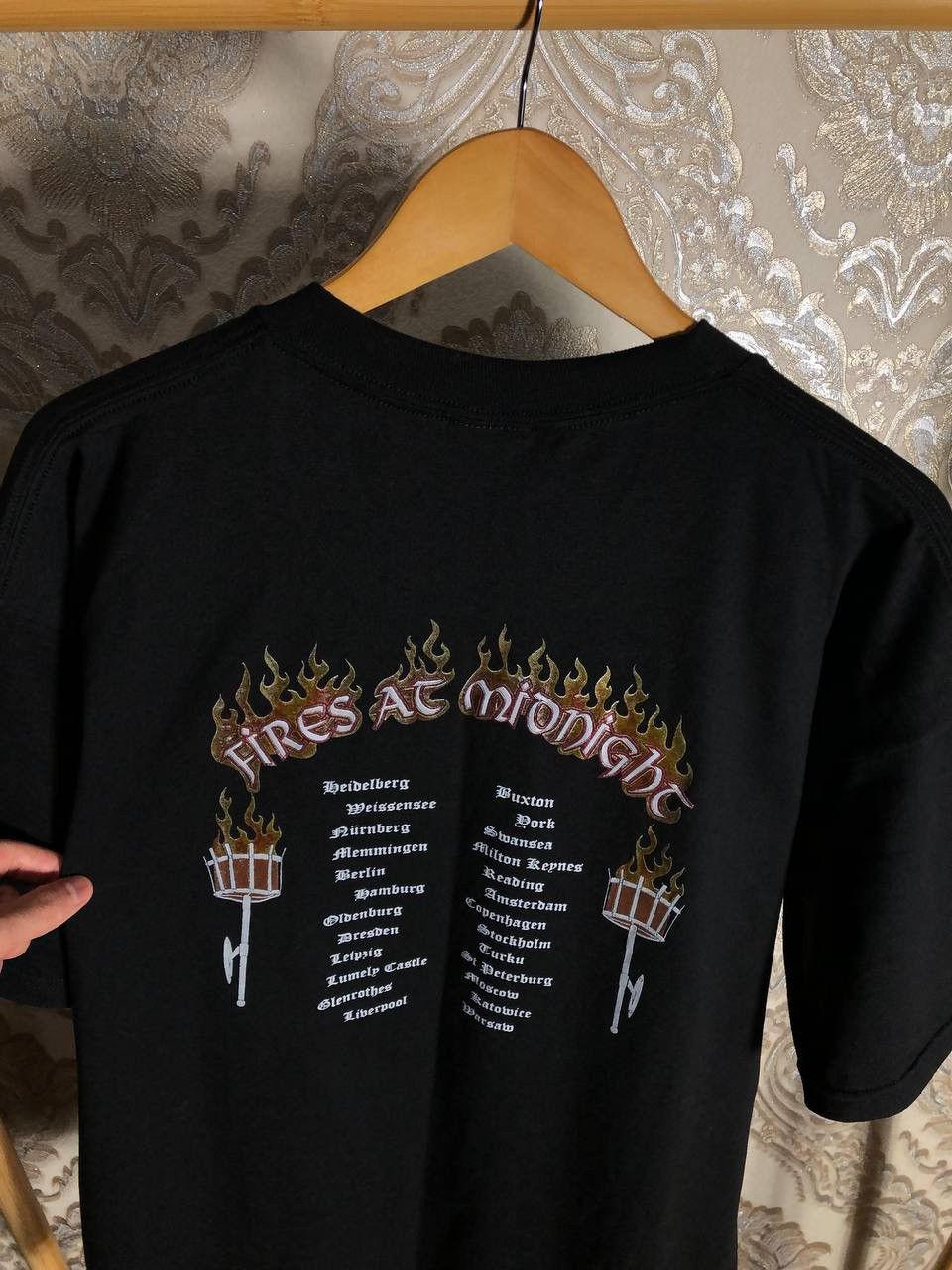 Band Tees VINTAGE FIRES AT MIDNIGHT ROCK TOUR T-SHIRT METAL Y2K 90s Size US XL / EU 56 / 4 - 5 Thumbnail