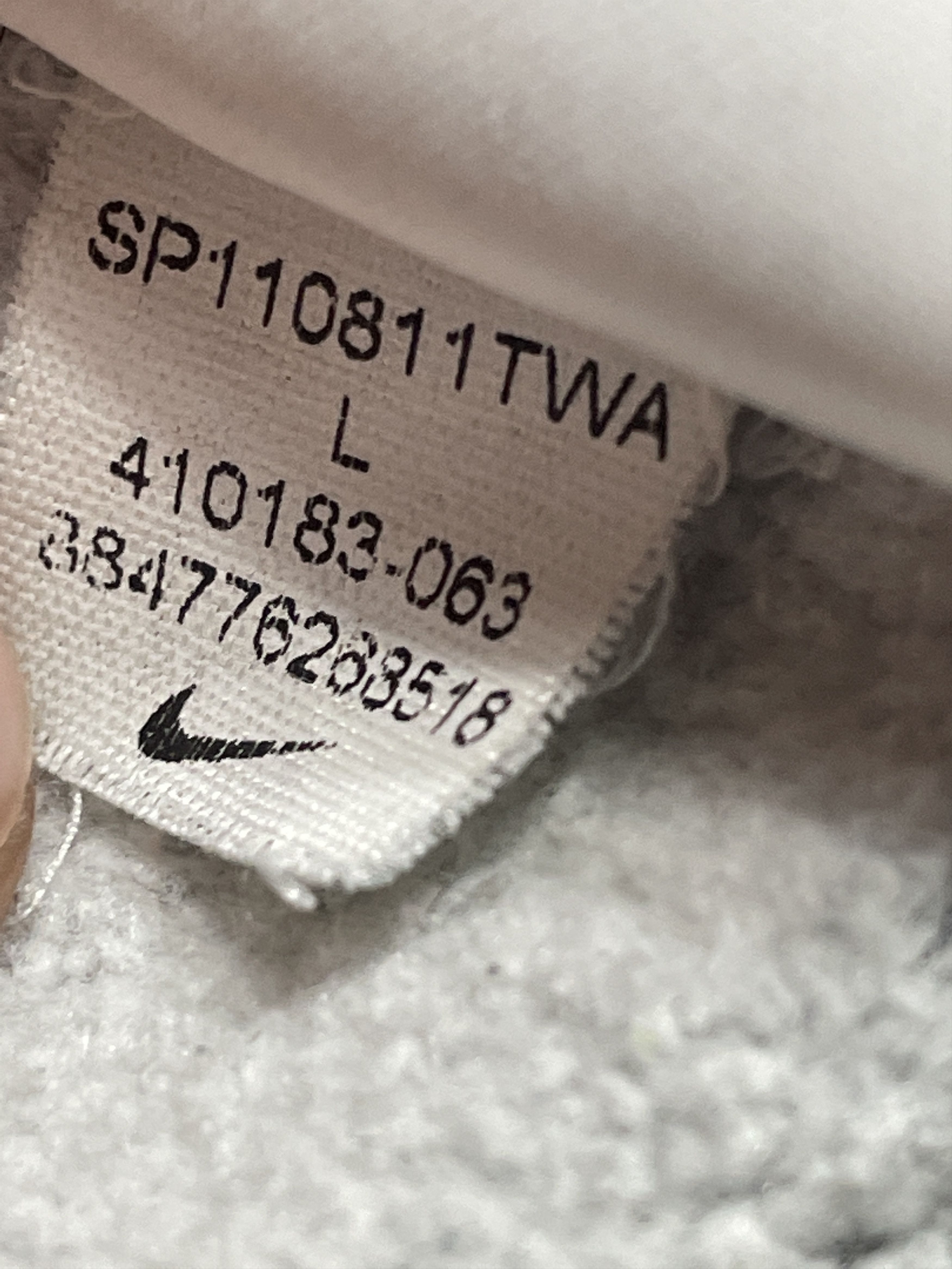 ❗️RARE❗️Nike Vintage Y2K Hoodie Boxy Distressed