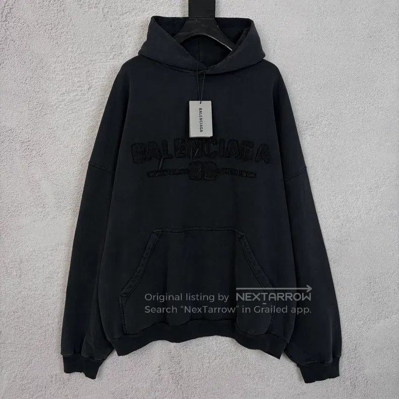 Balenciaga Balenciaga Distressed Washed Patch Logo Hoodie Size US M / EU 48-50 / 2 - 1 Thumbnail