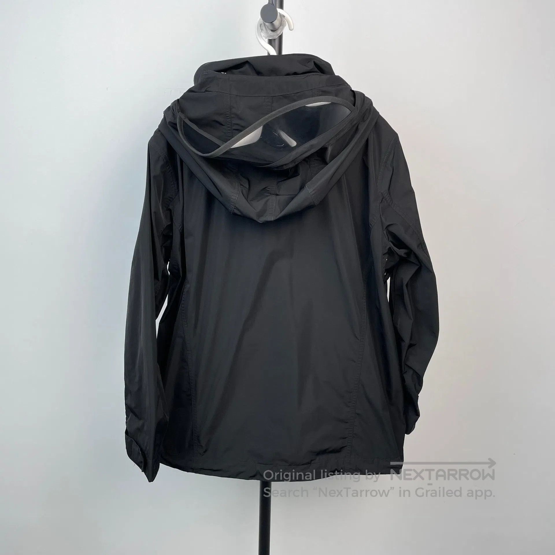 Burberry Burberry Black Letter Print Removable Hooded Windbreaker| Size US M / EU 48-50 / 2 - 2 Thumbnail
