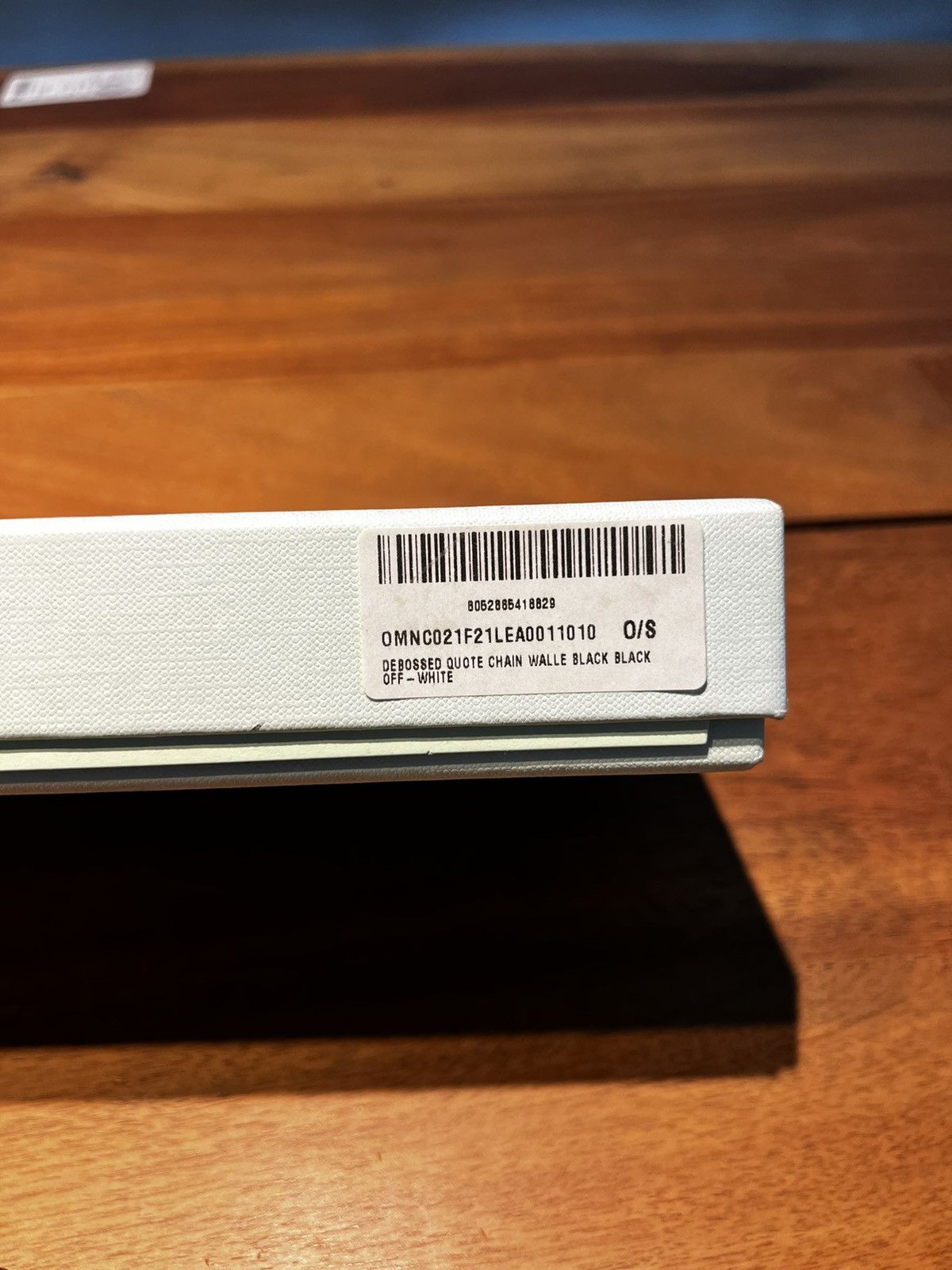 Off-White Off-White Debossed Quote Chain Wallet Brand New Size ONE SIZE - 4 Thumbnail