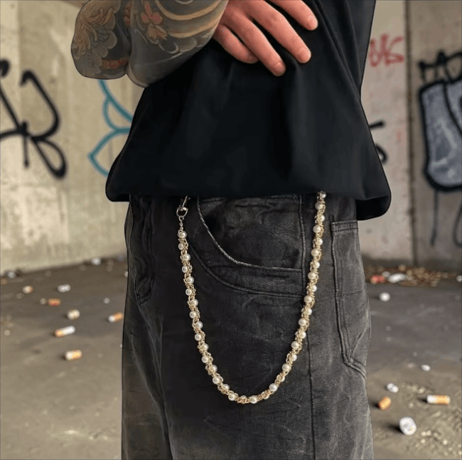 Other Luxury Pearl & Gold Wallet Chain Y2K Streetwear Accessory Size ONE SIZE - 1 Thumbnail