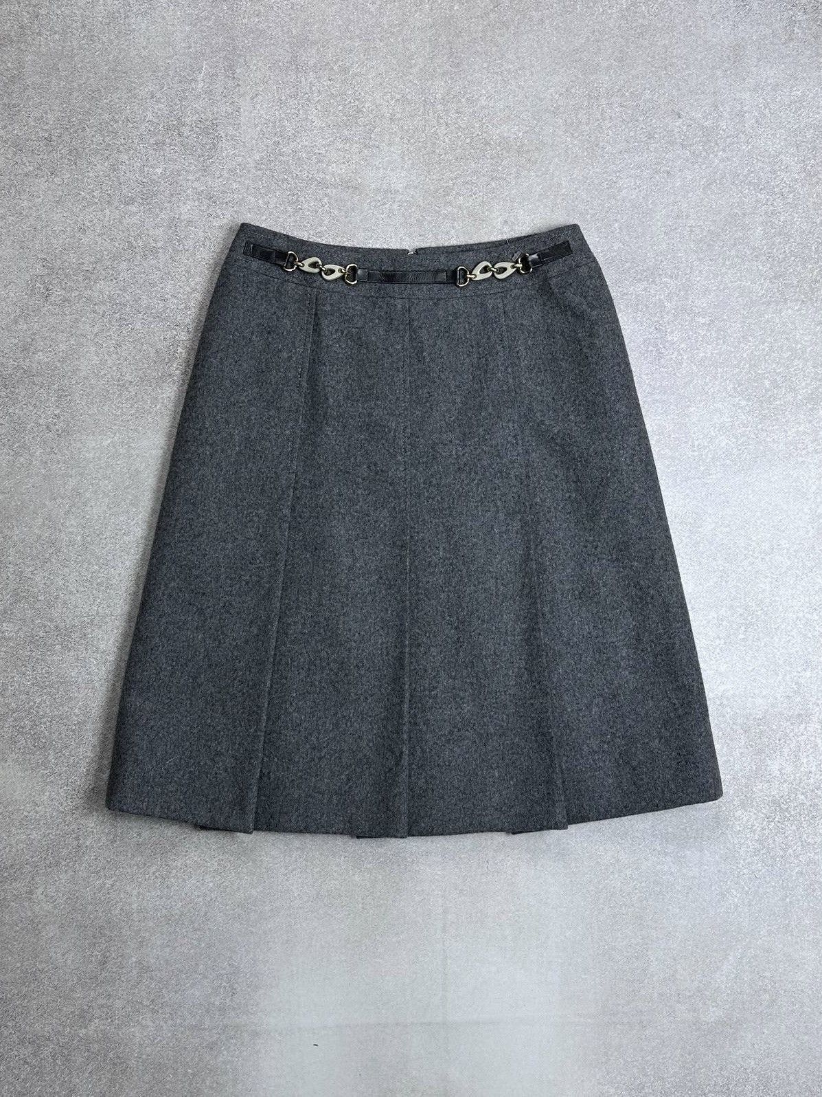 Celine Vintage Celine Womans Wool Skirt Rare IT 40 Size 27" / US 4 / IT 40 - 1 Thumbnail