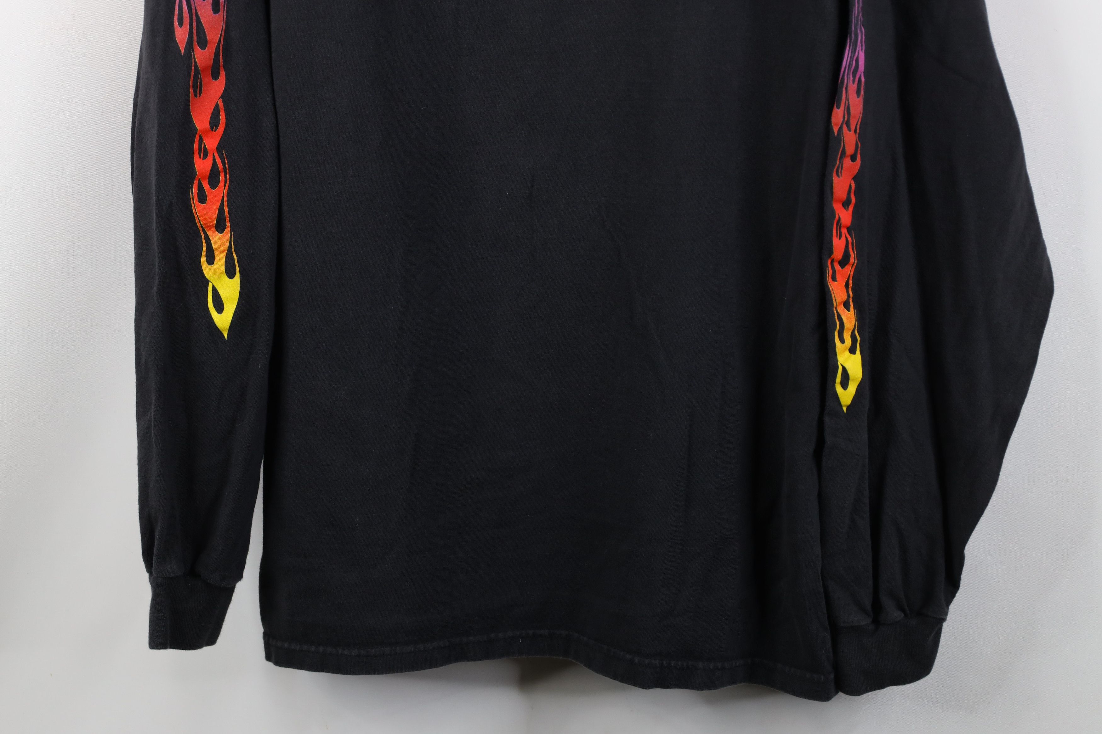 Vintage Vintage 90s Y2K Fire Flames Long Sleeve T-Shirt Black Size US XL / EU 56 / 4 - 3 Thumbnail