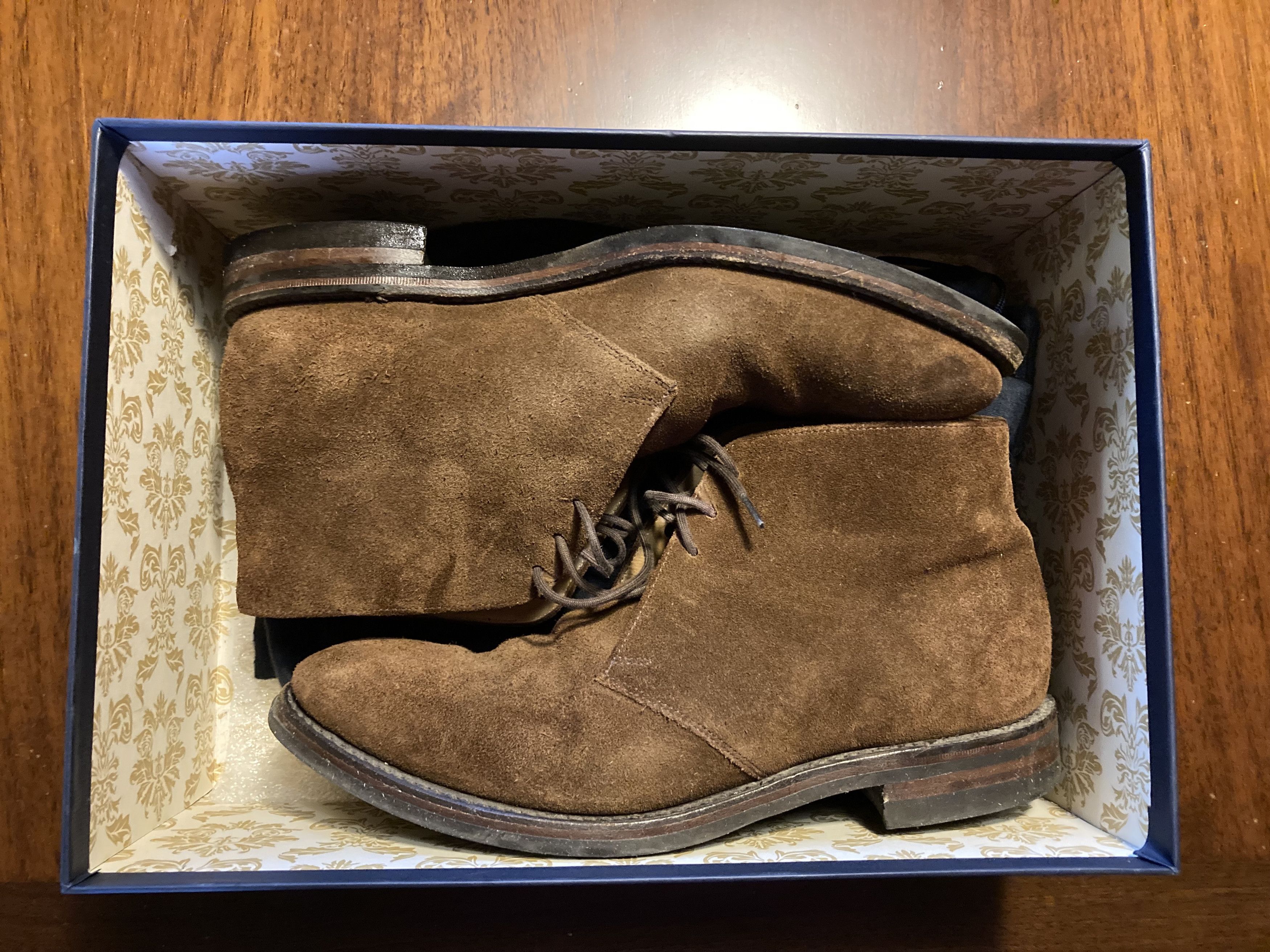 Loake Loake 1880 Kempton chukka desert boots UK 7 Made in England Size US 8 / EU 41 - 1 Thumbnail