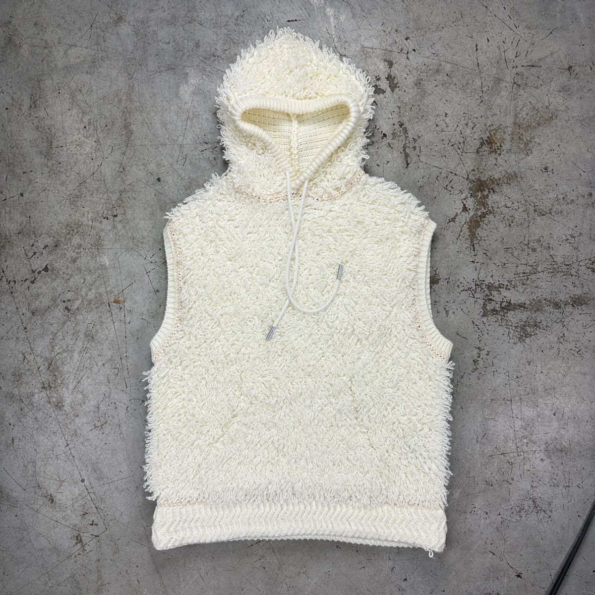 image of Namesake Sleeveless Shag Hoodie Large in White, Men's