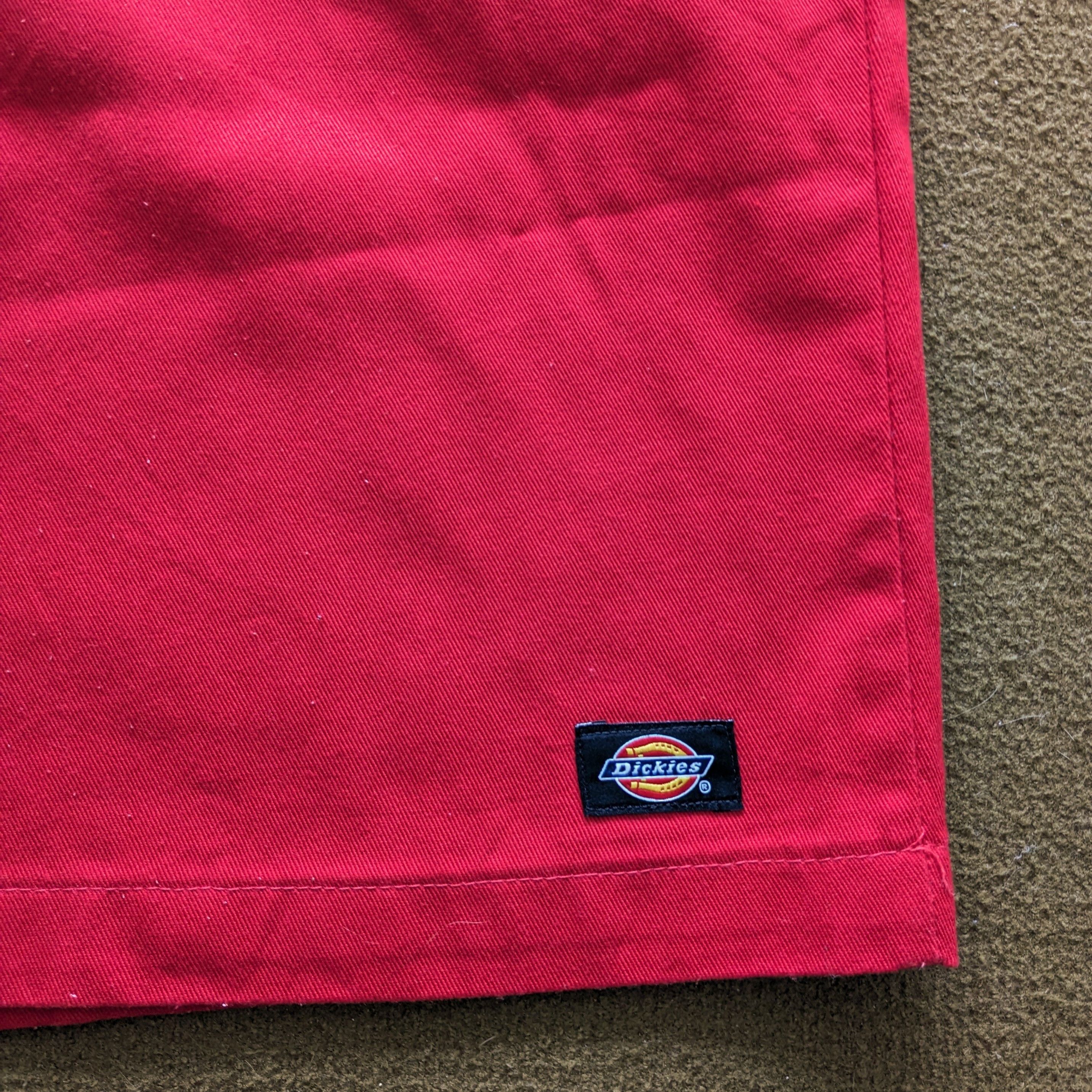 Vintage Vintage DICKIES Japanese Brand Shorts Pants Size US 44 / EU 60 - 2 Thumbnail