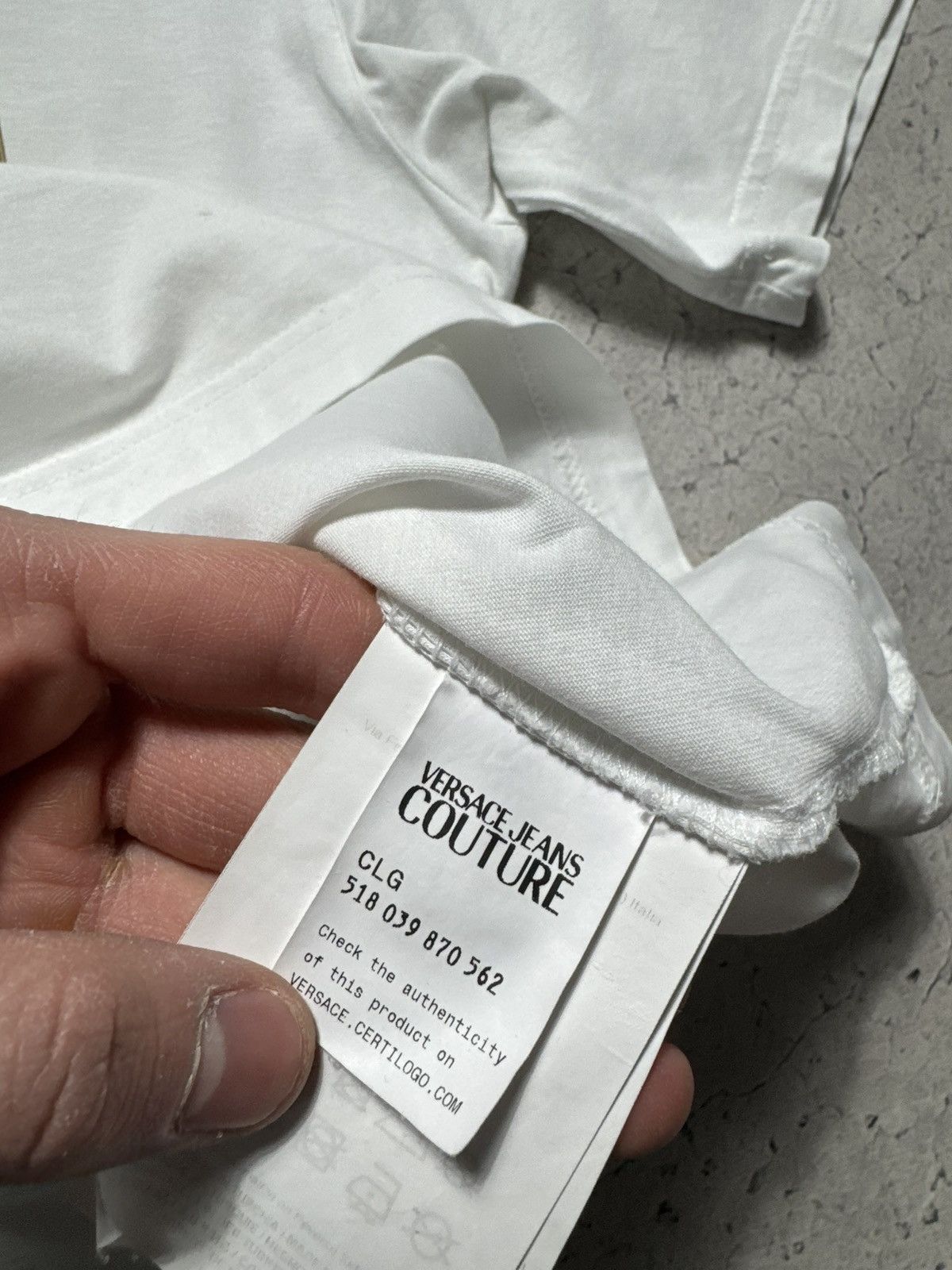 Versace Jeans Couture Versace Jeans Couture White Luxury Big Logo T-Shirt Size L Size US L / EU 52-54 / 3 - 7 Thumbnail