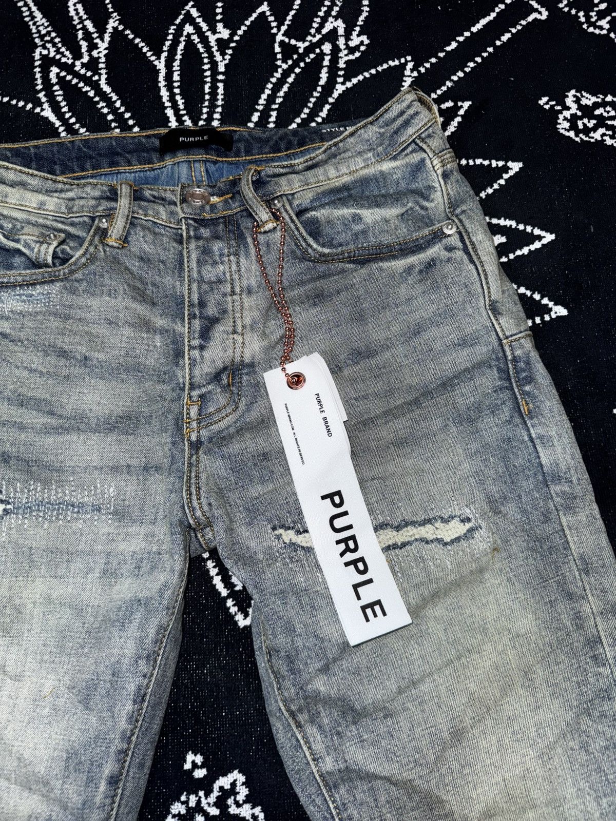 Purple Brand PURPLE BRAND DISTRESSED FADE AGED JEANS Size US 32 / EU 48 - 7 Thumbnail