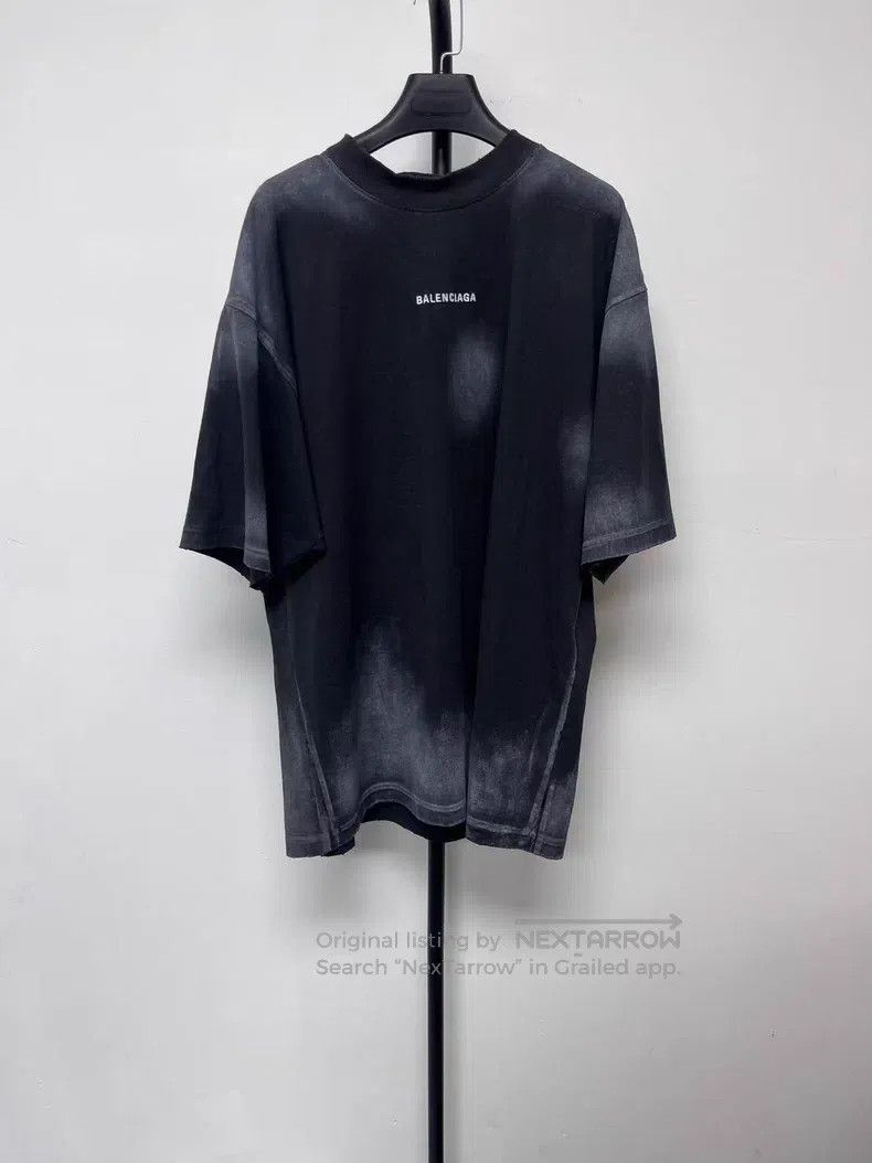Balenciaga Balenciaga Plain Knit Short Sleeve T-Shirt Size US L / EU 52-54 / 3 - 1 Thumbnail