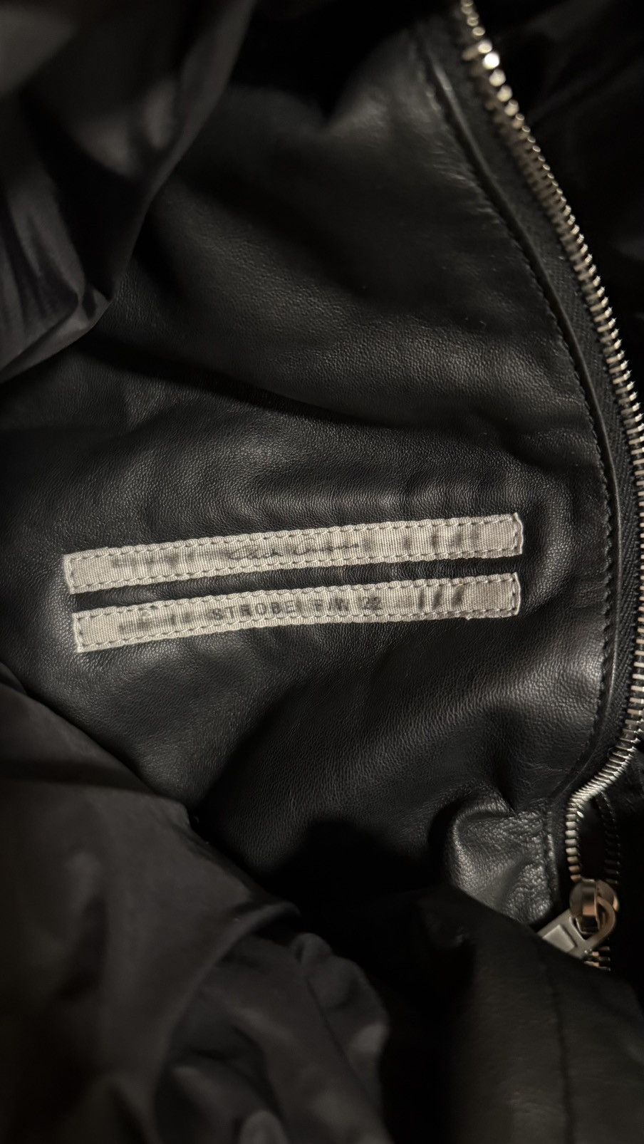 Rick Owens $2700 Rick Owens large pillow griffin bag Size ONE SIZE - 7 Thumbnail