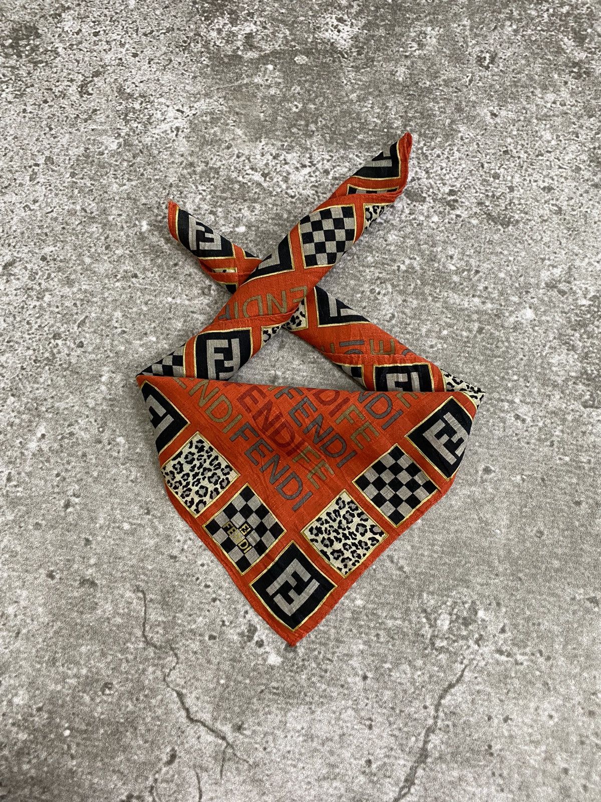 Fendi Fendi Handkerchief / Bandana / Neckerchief Size ONE SIZE - 1 Thumbnail