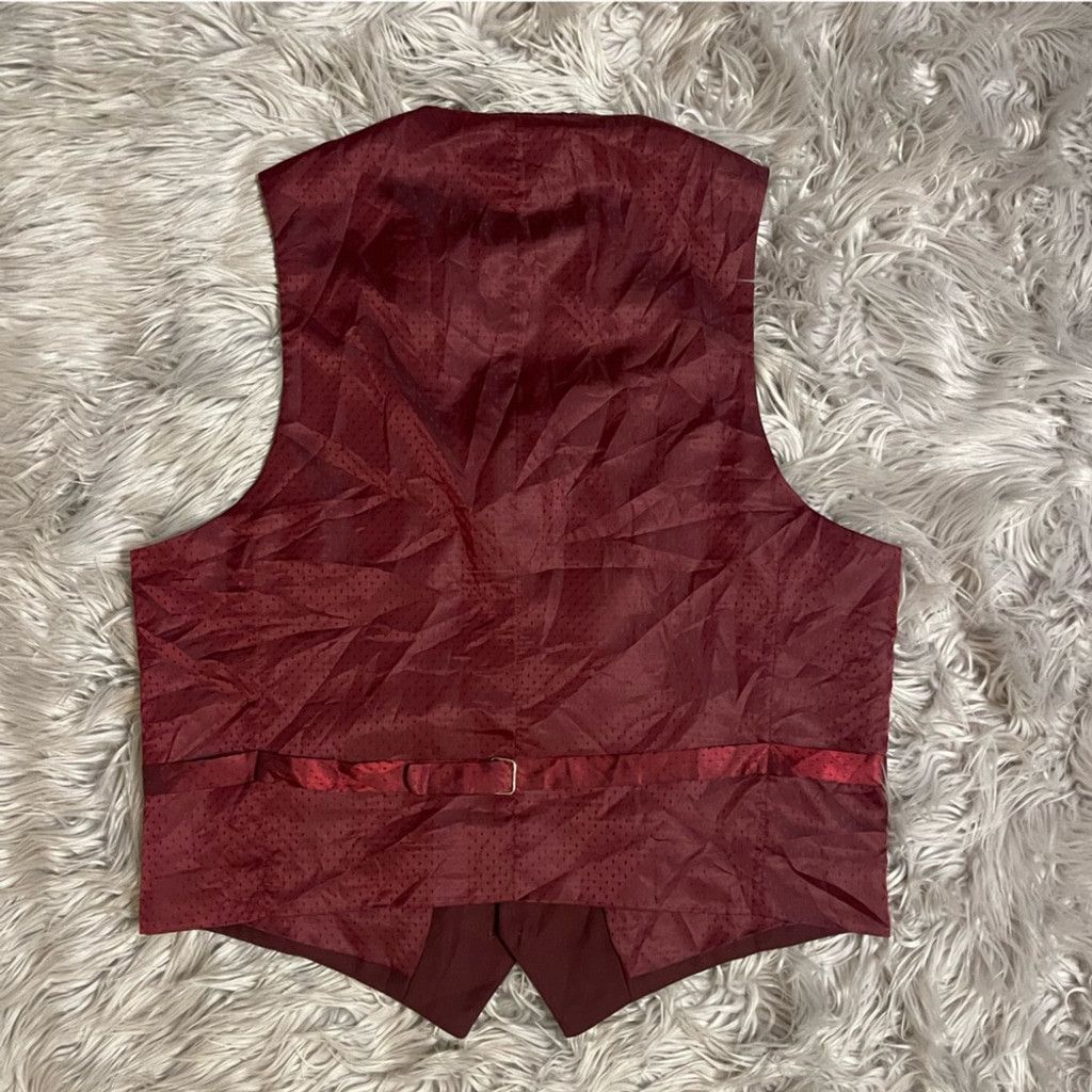 Vinci Vintage Vinci Maroon Button-Up Vest measurements shown Size US M / EU 48-50 / 2 - 2 Thumbnail