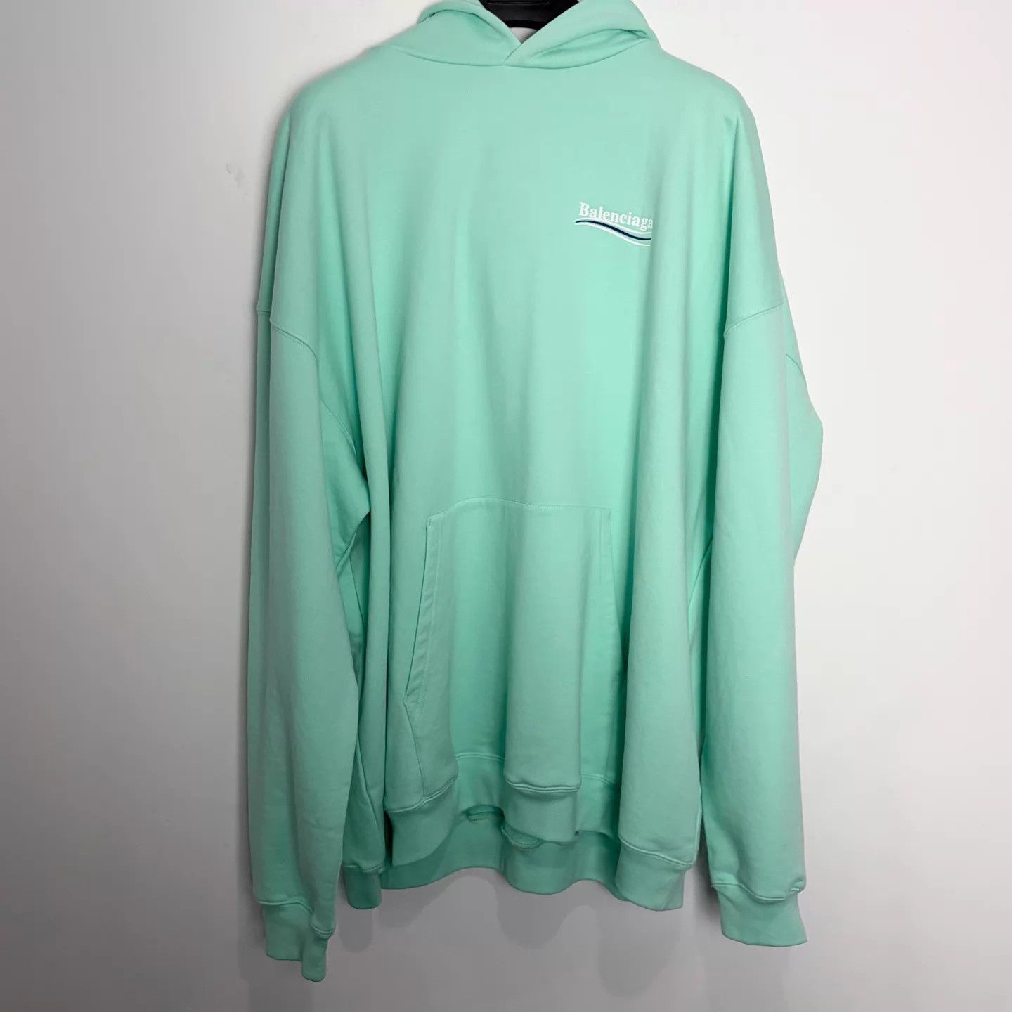 Balenciaga Balenciaga Mint Green Logo Hoodie S Size US S / EU 44-46 / 1 - 1 Thumbnail