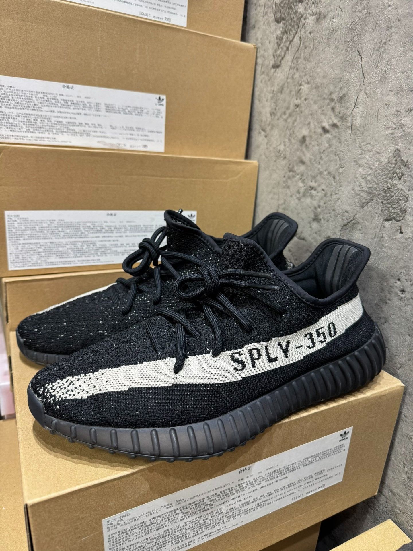 Adidas Adidas YEEZY3 Black Lowtop Sneakers 10.5 Men Size US 10.5 / EU 43-44 - 1 Thumbnail