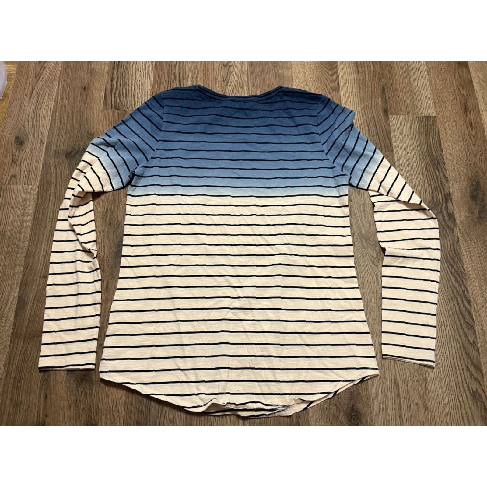 Vintage Sonoma Shirt Women's Size Small Blue White Striped Long Sleeve Modern Casual Size S / US 4 / IT 40 - 2 Thumbnail