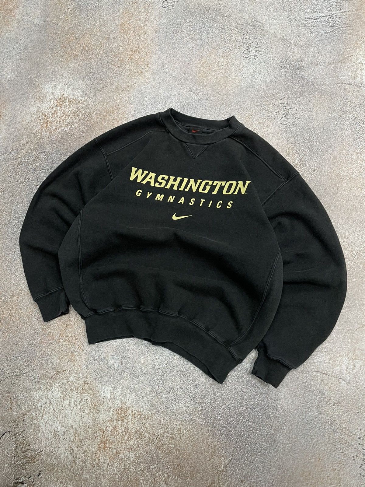 Nike Vintage Nike Spellout Crew Neck Heavy Cotton Sweatshirt Size US S / EU 44-46 / 1 - 2 Thumbnail